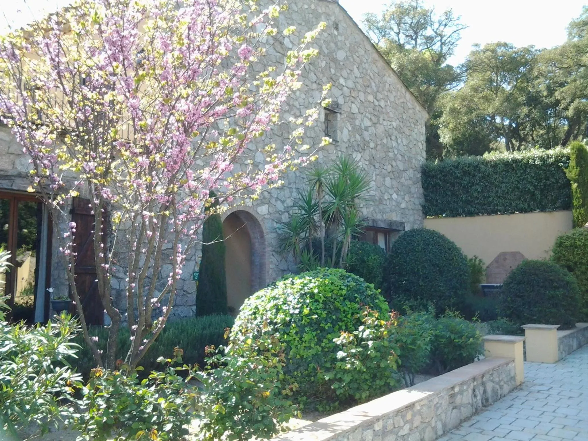 Facade/entrance in La Bergerie