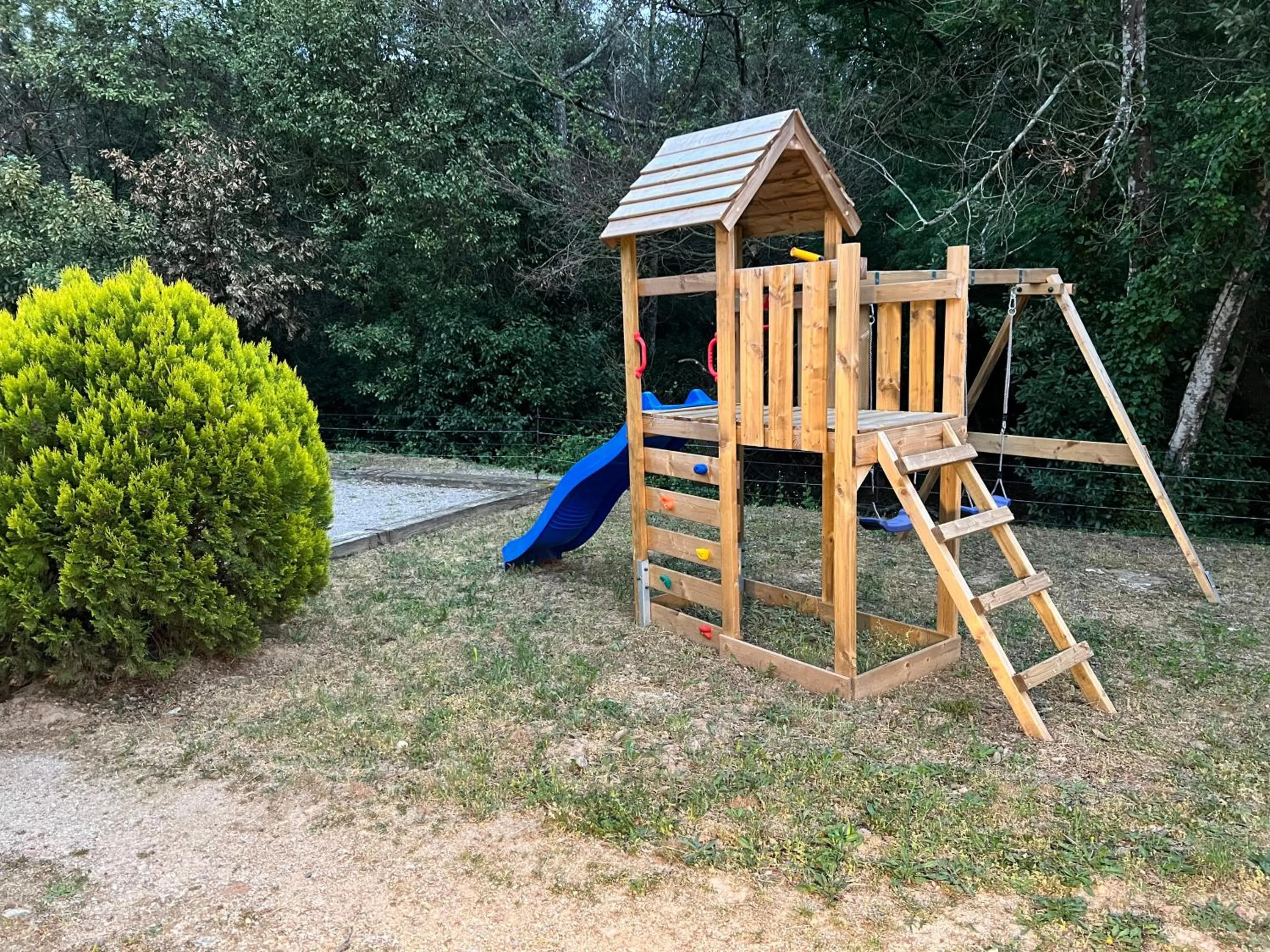 Children play ground in La Bergerie