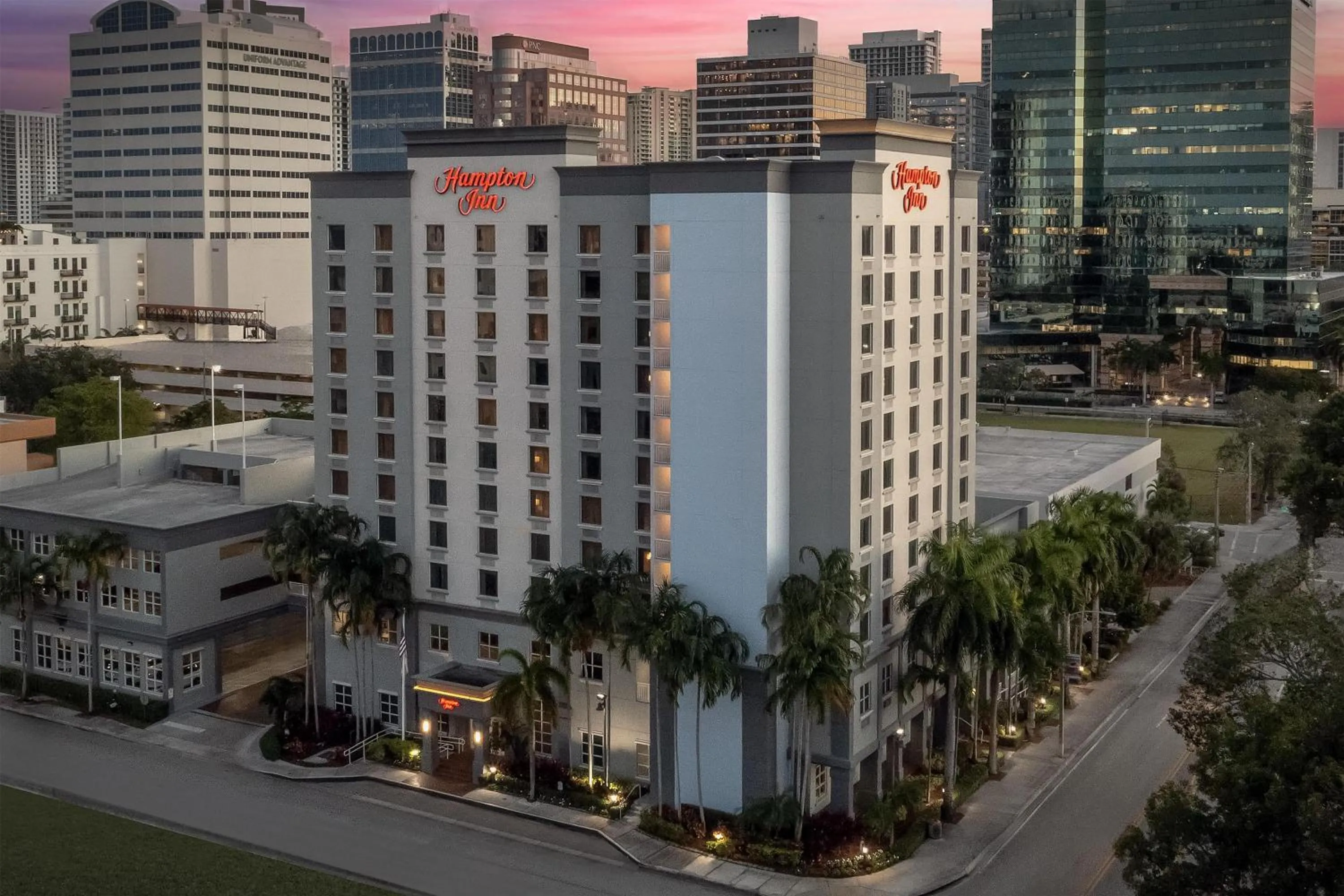 Property building in Hampton Inn Fort Lauderdale Downtown Las Olas Area