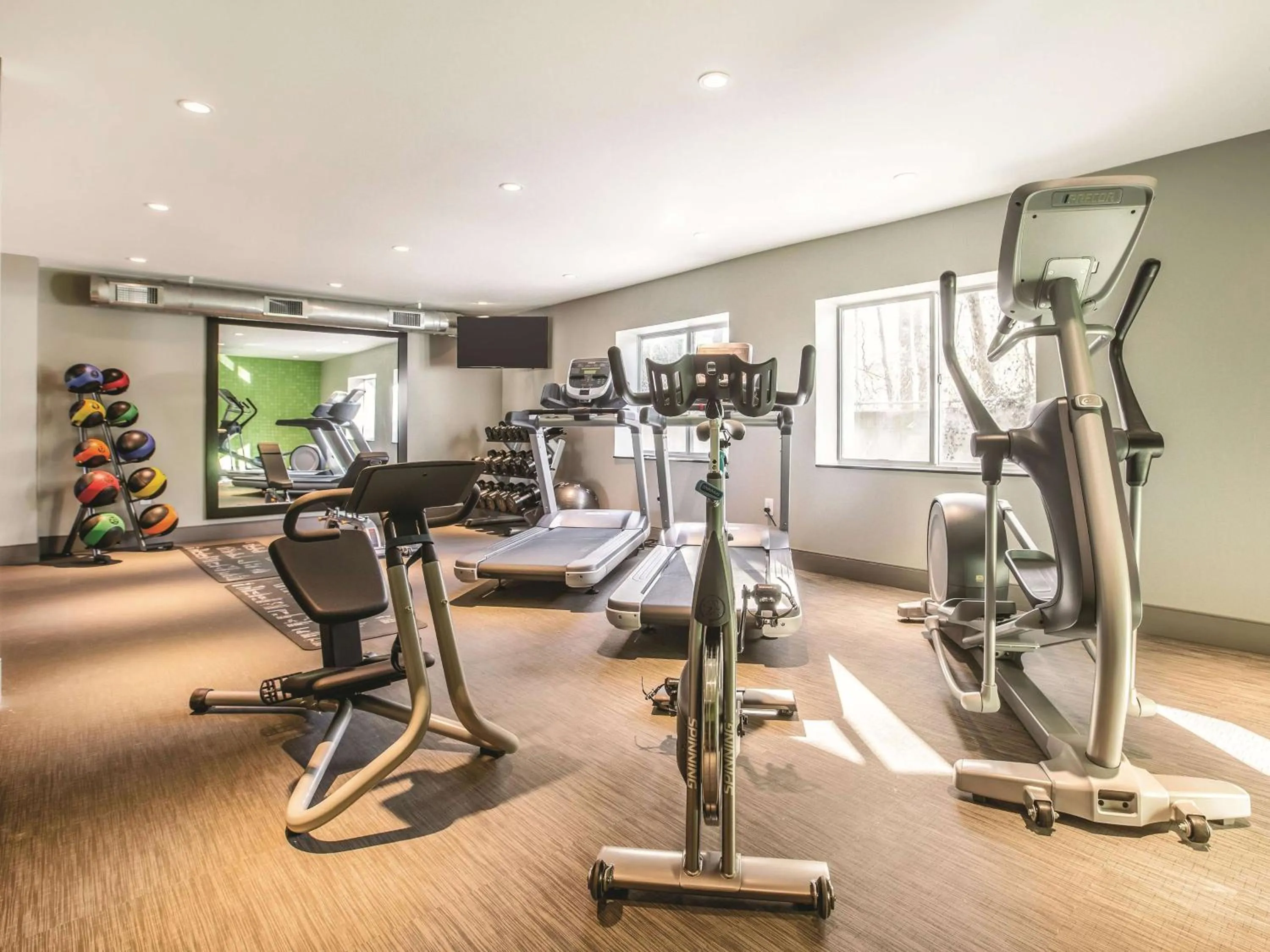 Fitness centre/facilities in La Quinta by Wyndham Atlanta Midtown - Buckhead