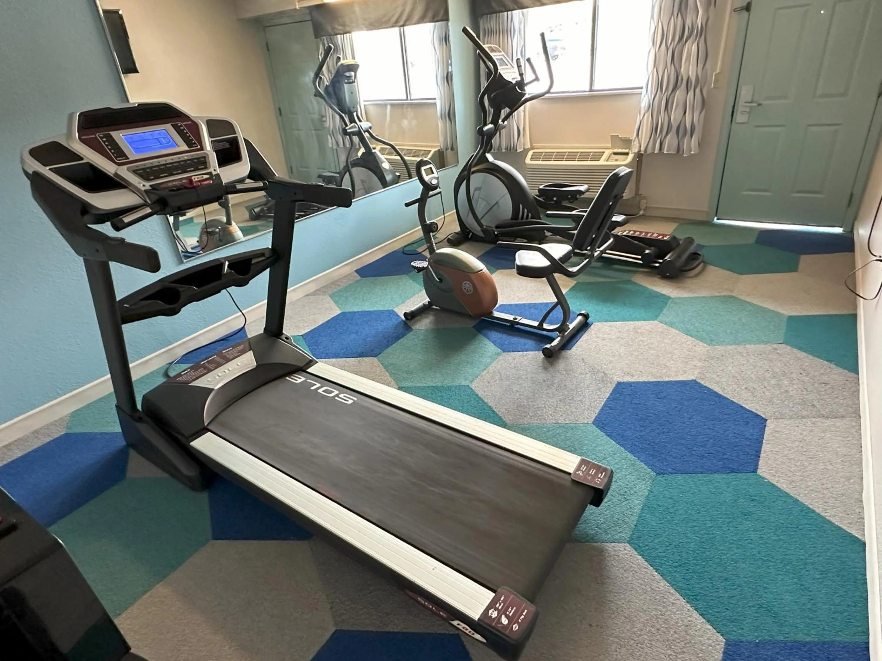 Fitness centre/facilities in Days Inn by Wyndham Renfro Valley Mount Vernon