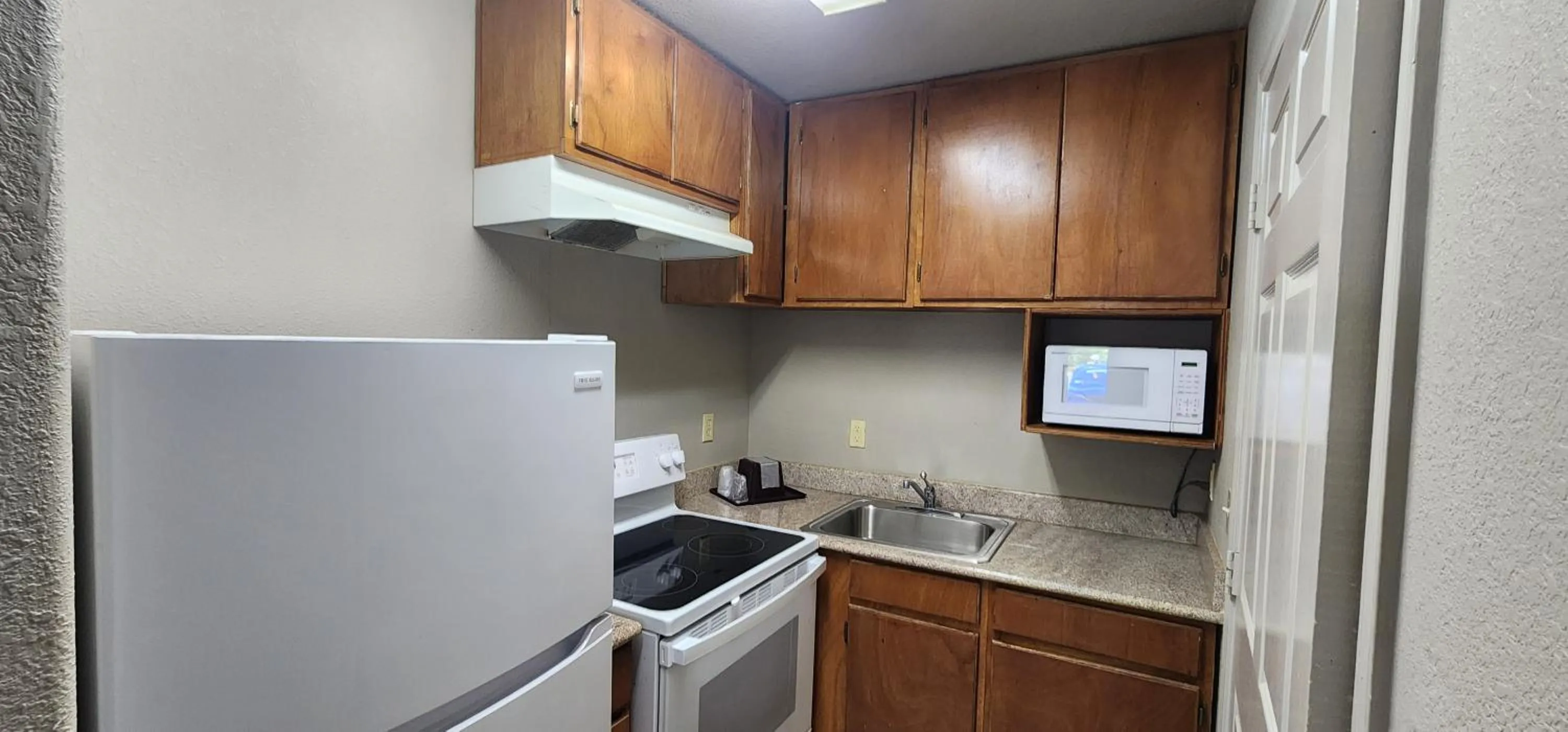 Regency Inn & Suites By Capital O Houston IAH Airport