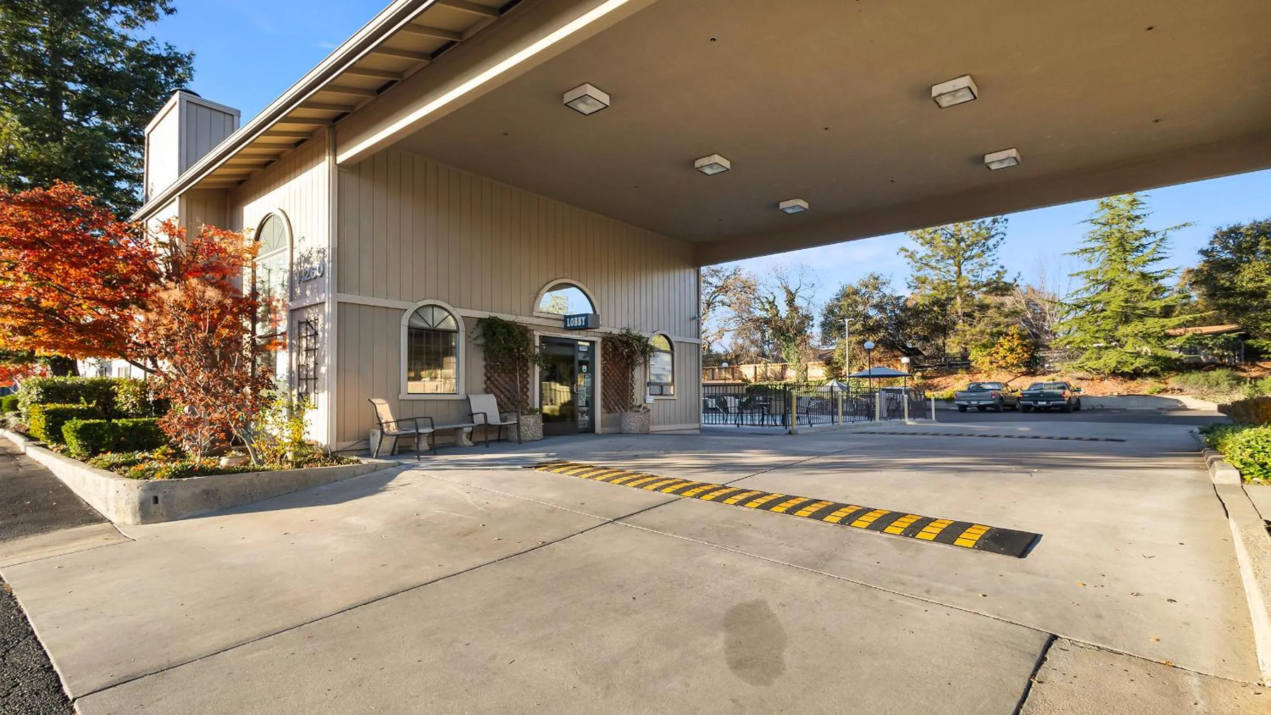 Facade/entrance in Sonora Aladdin Motor Inn