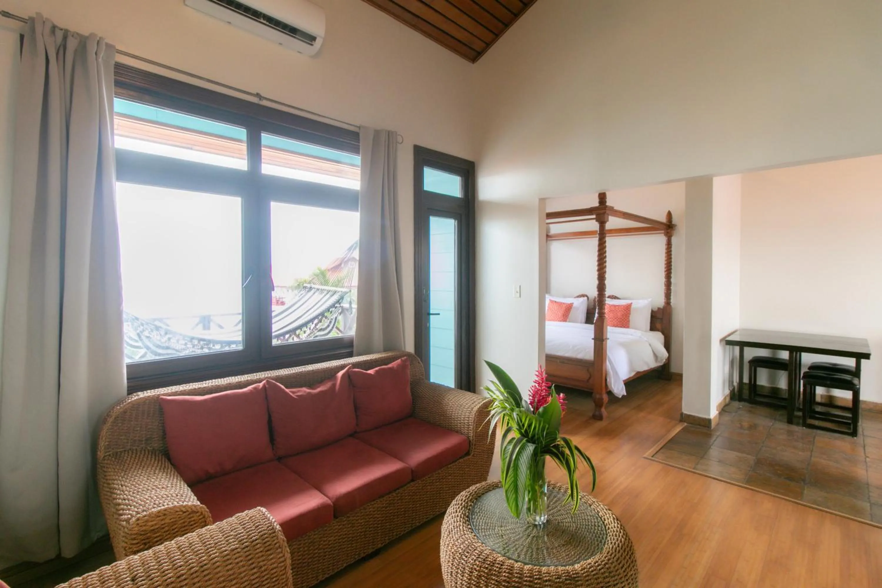 Photo of the whole room, Bed in Hotel Palma Royale