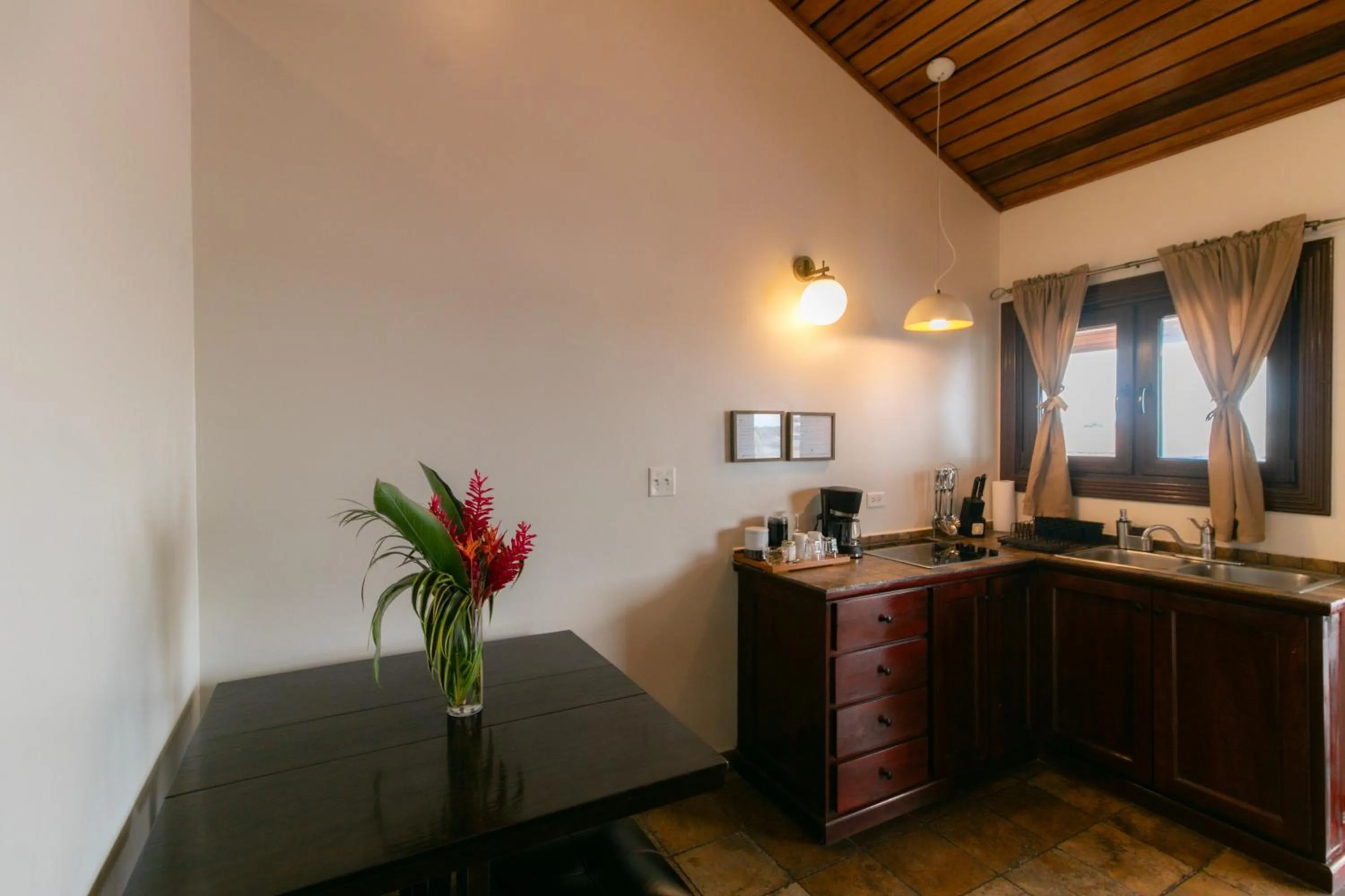 Kitchen or kitchenette in Hotel Palma Royale