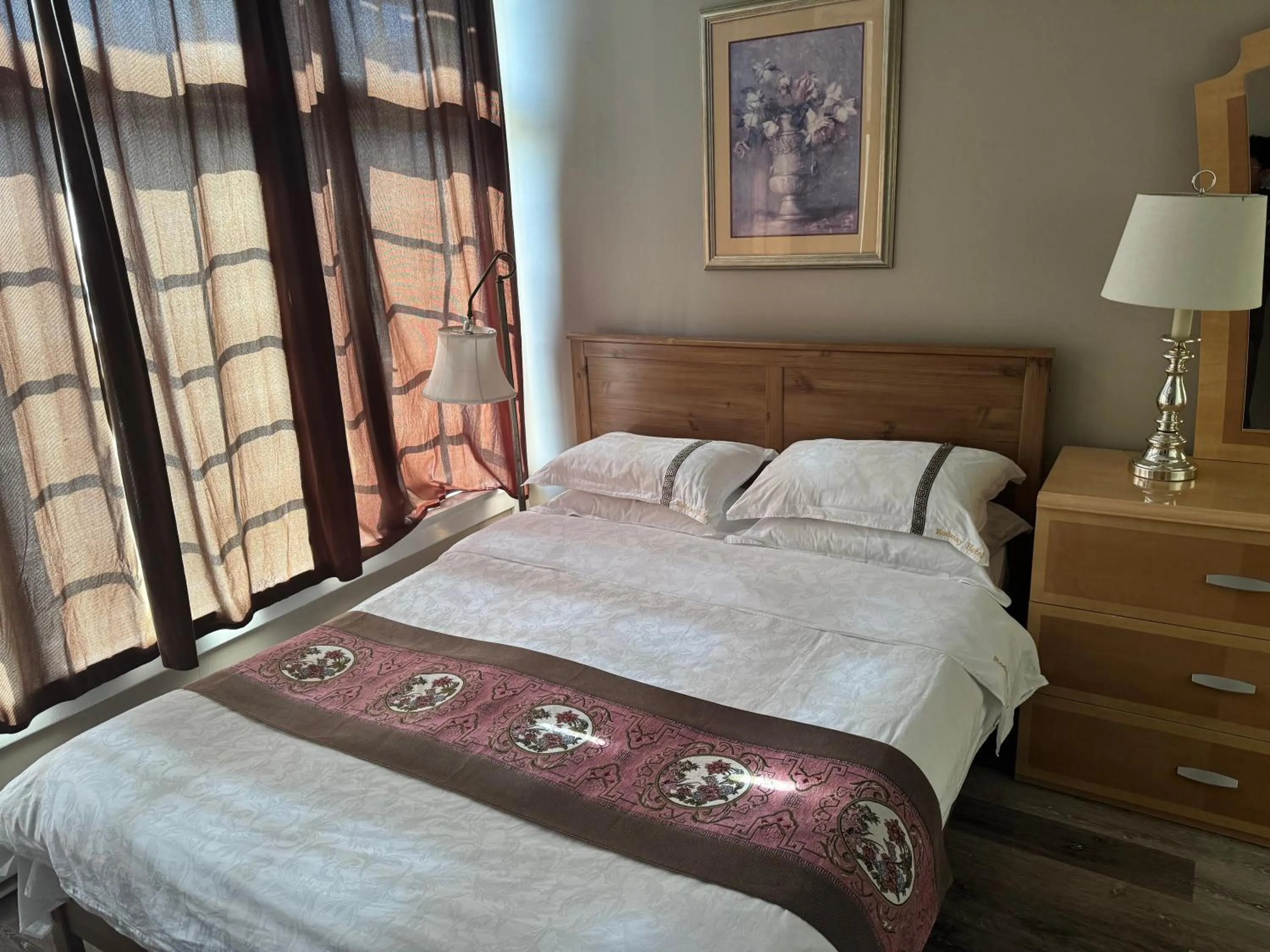 Bedroom, Bed in Rodmay Hotel