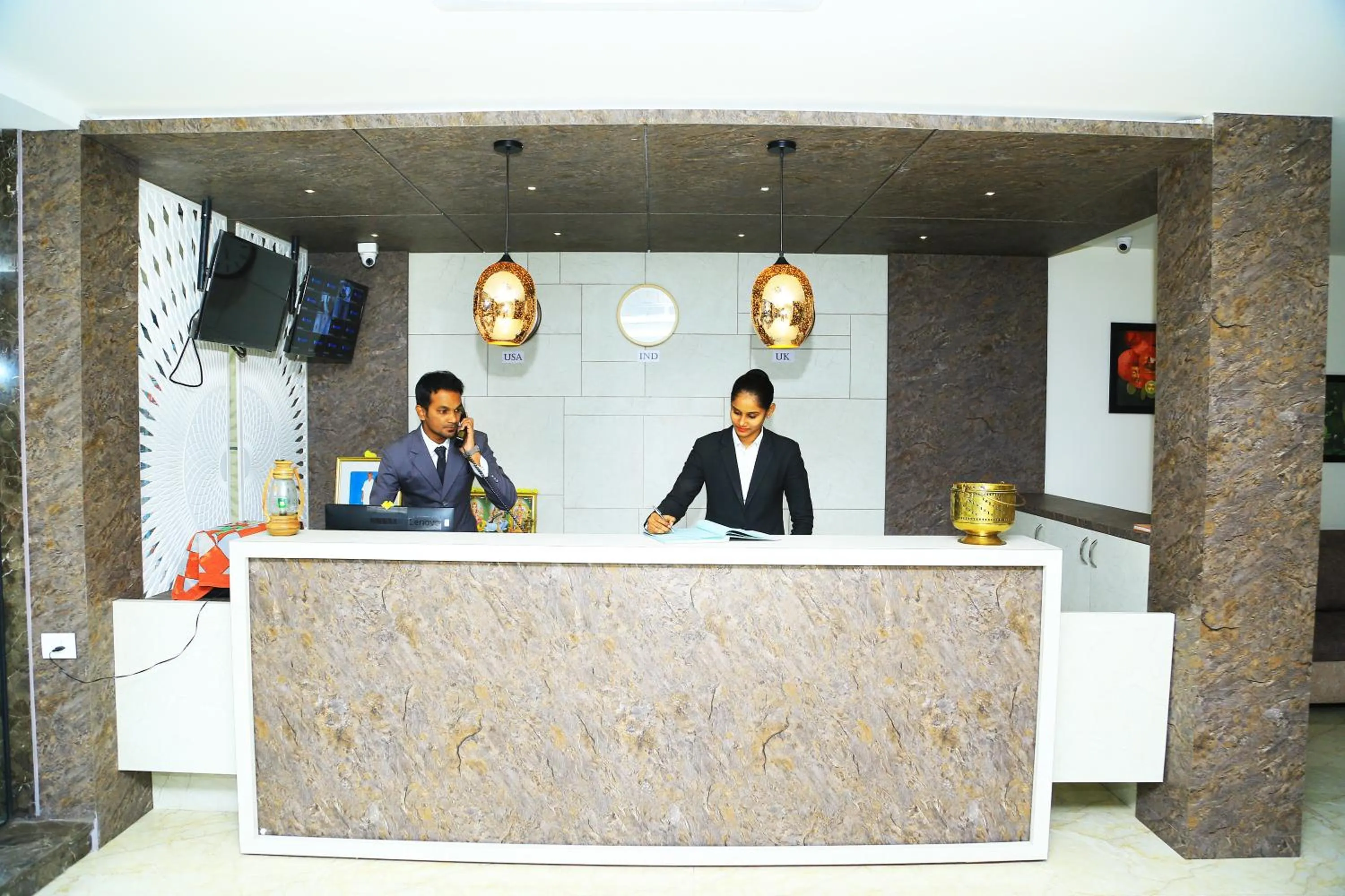 HOTEL KEK GRAND PARK