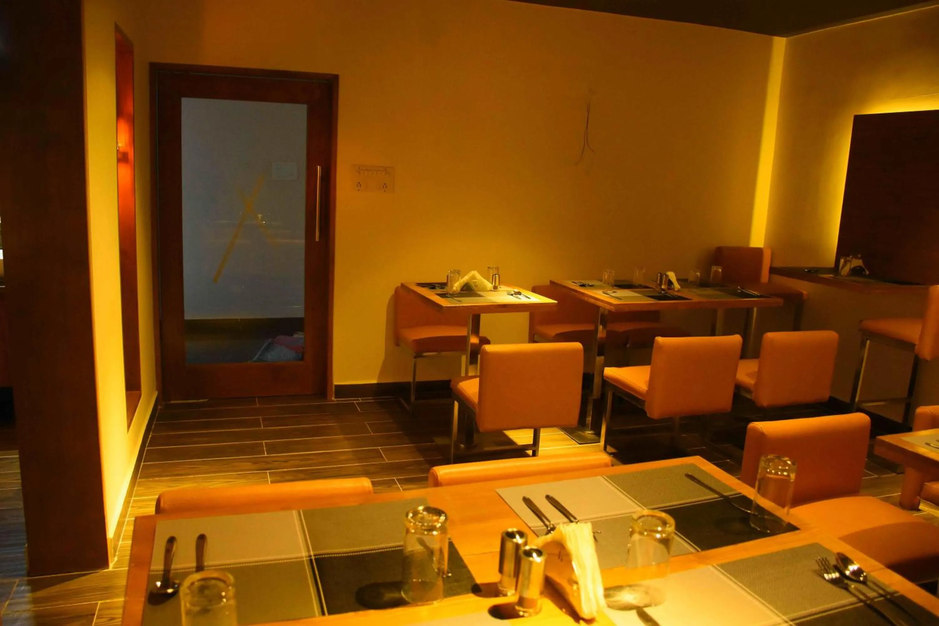 HOTEL KEK GRAND PARK