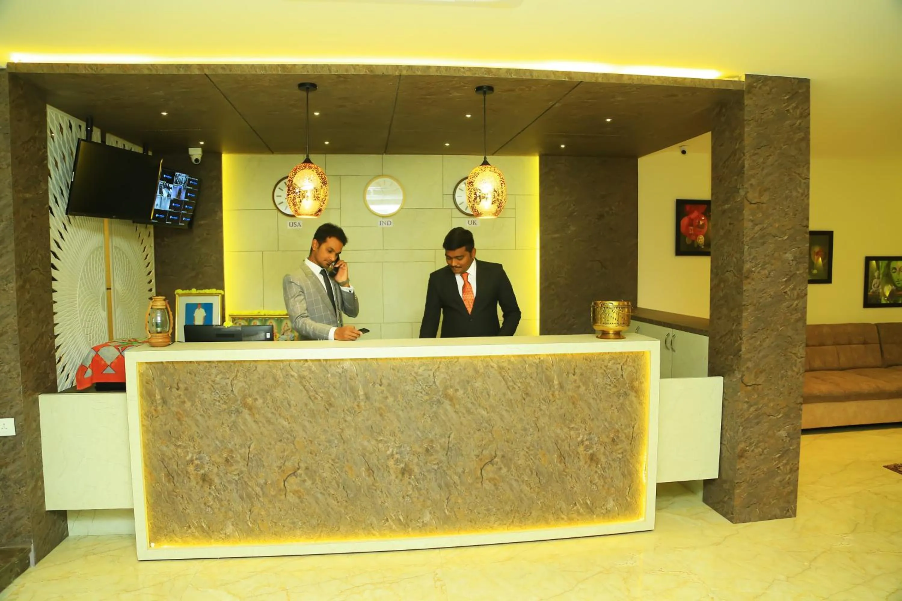 HOTEL KEK GRAND PARK