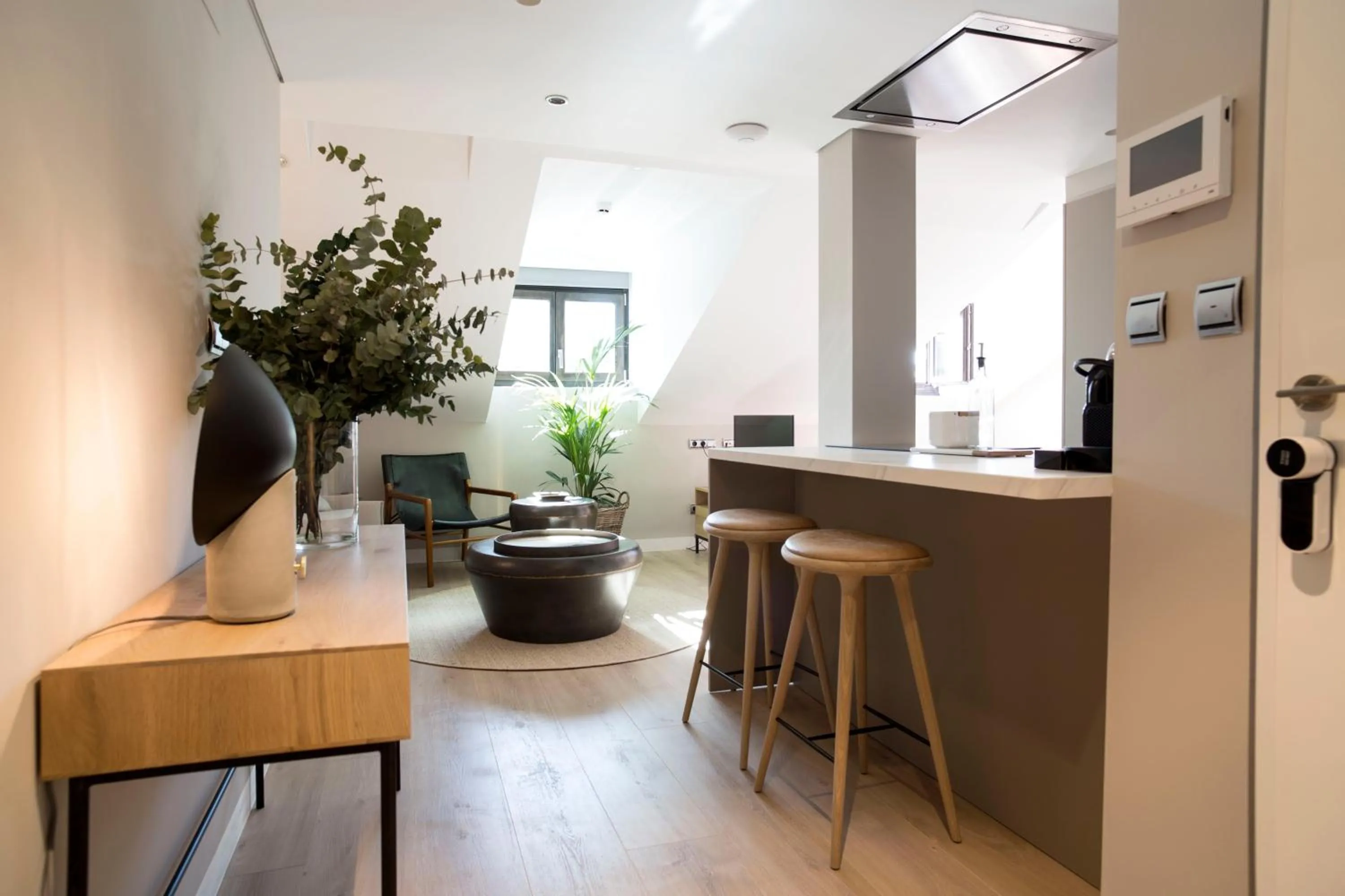 Dining area in U-Sense Madrid Santa Ana