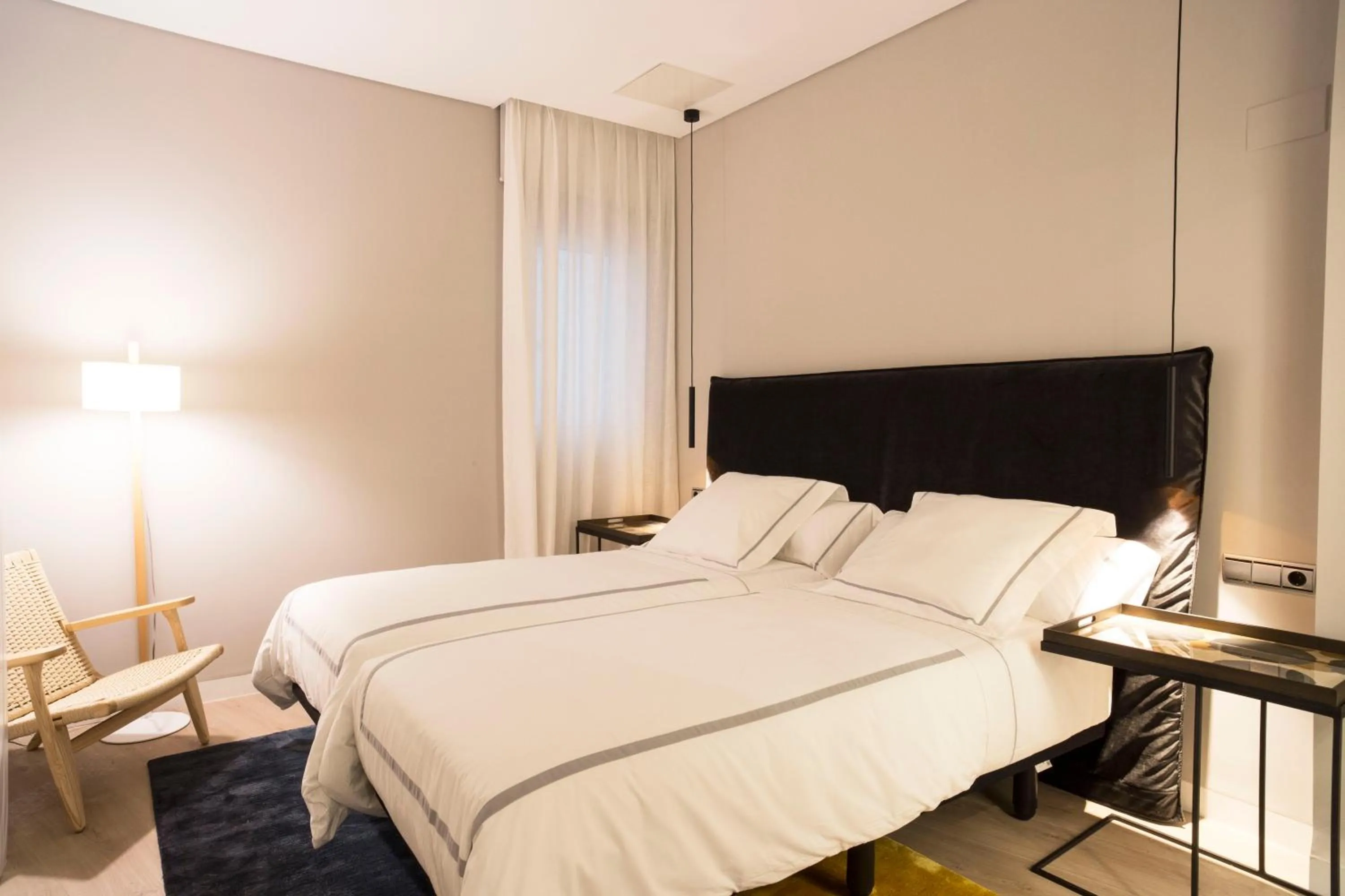 Bed in U-Sense Madrid Santa Ana