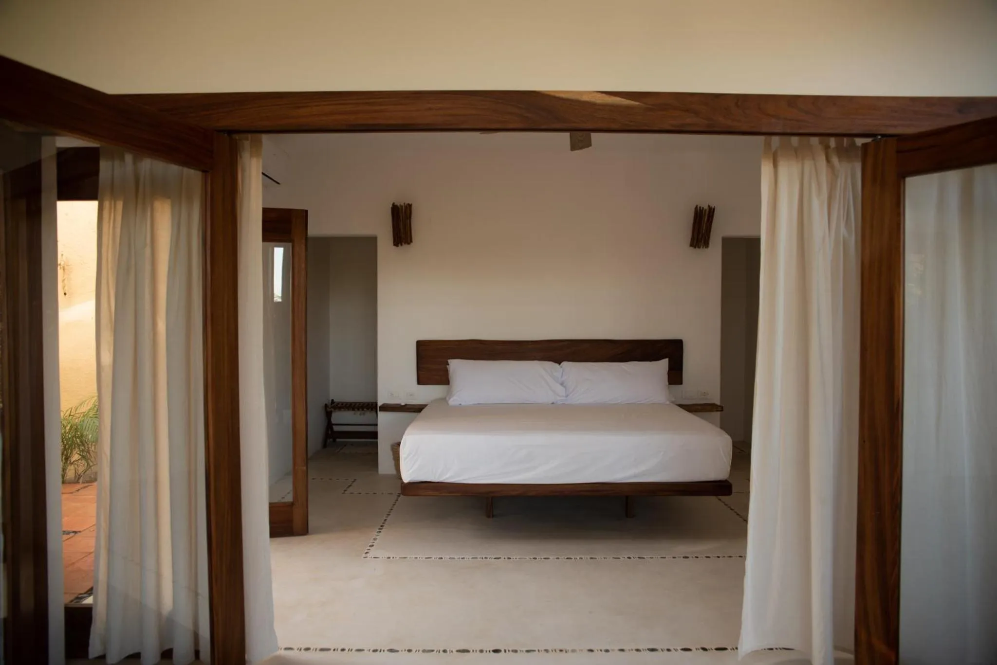 Bed in El Alquimista Yoga Spa