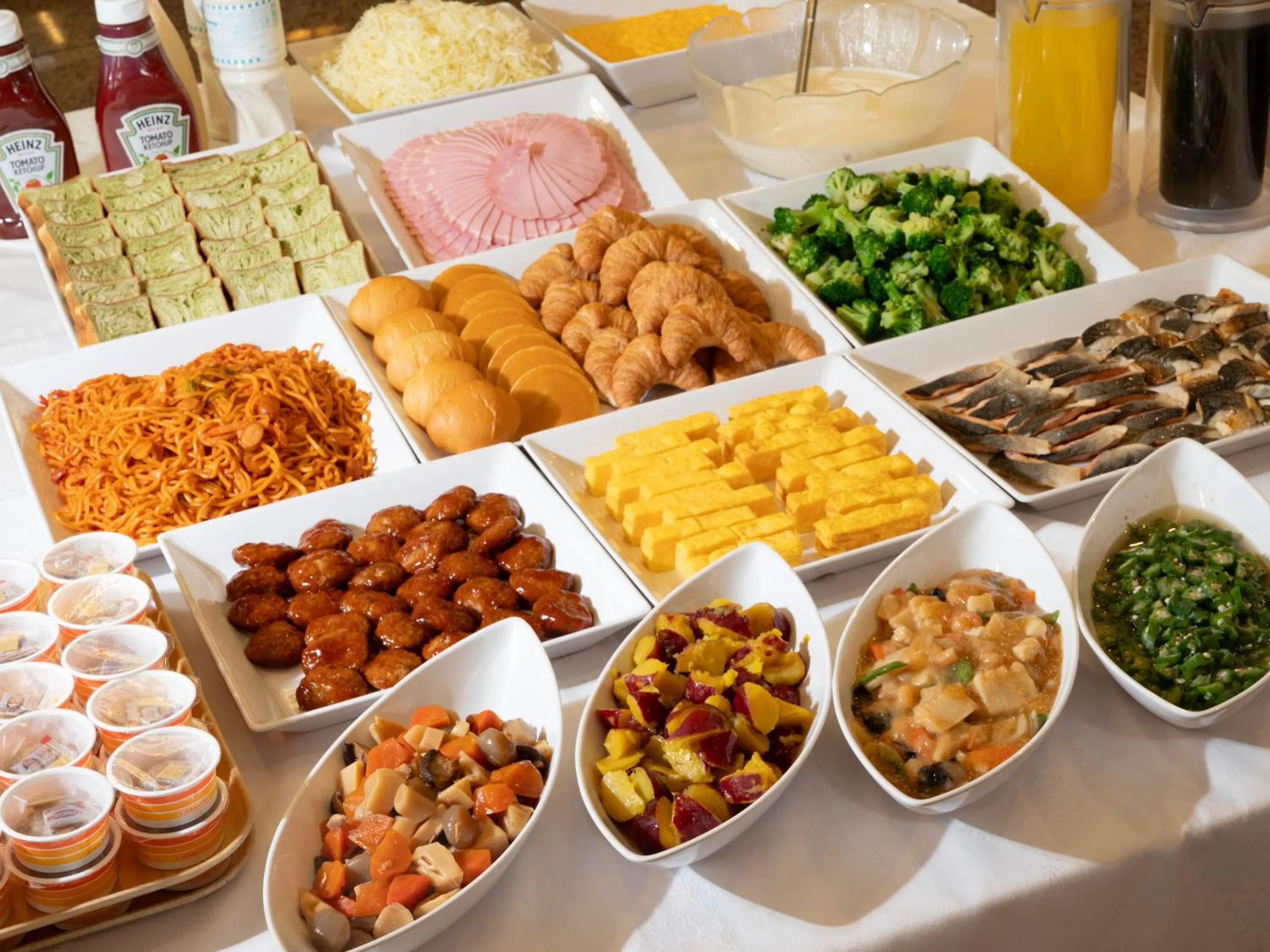 Restaurant/places to eat in Numazu Grand Hotel