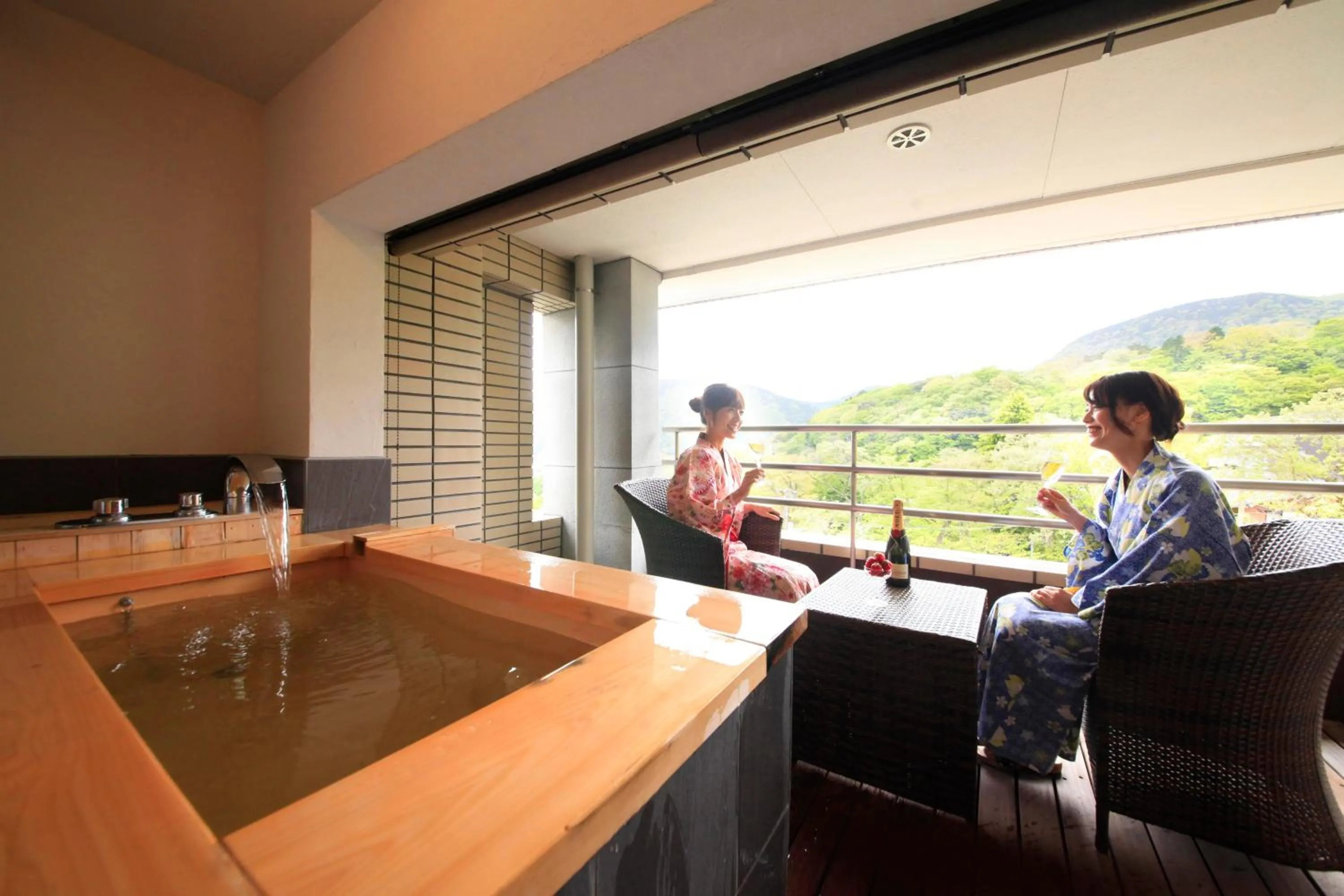 People in Merveille Hakone Gora