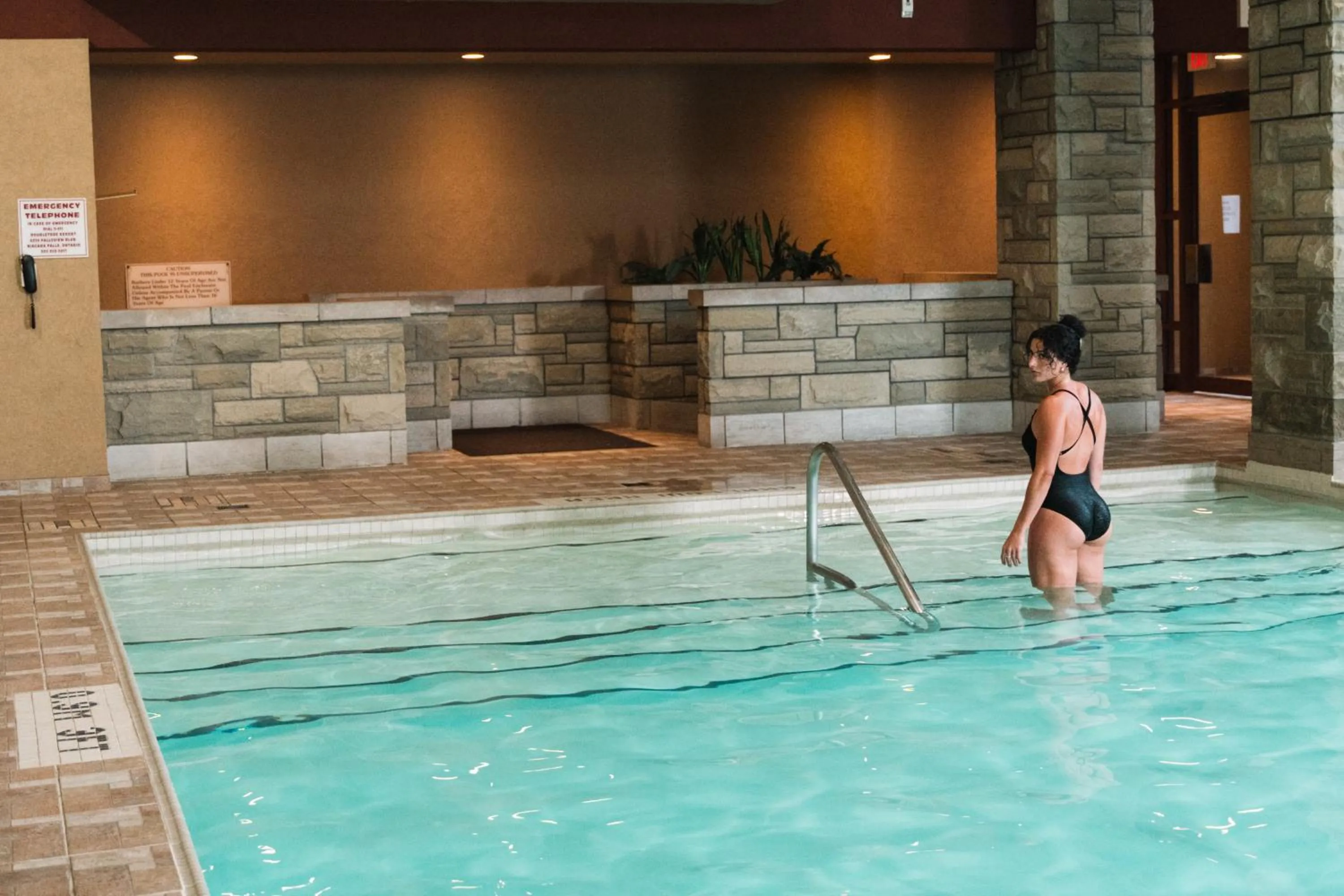 Swimming pool in DoubleTree Fallsview Resort & Spa by Hilton - Niagara Falls
