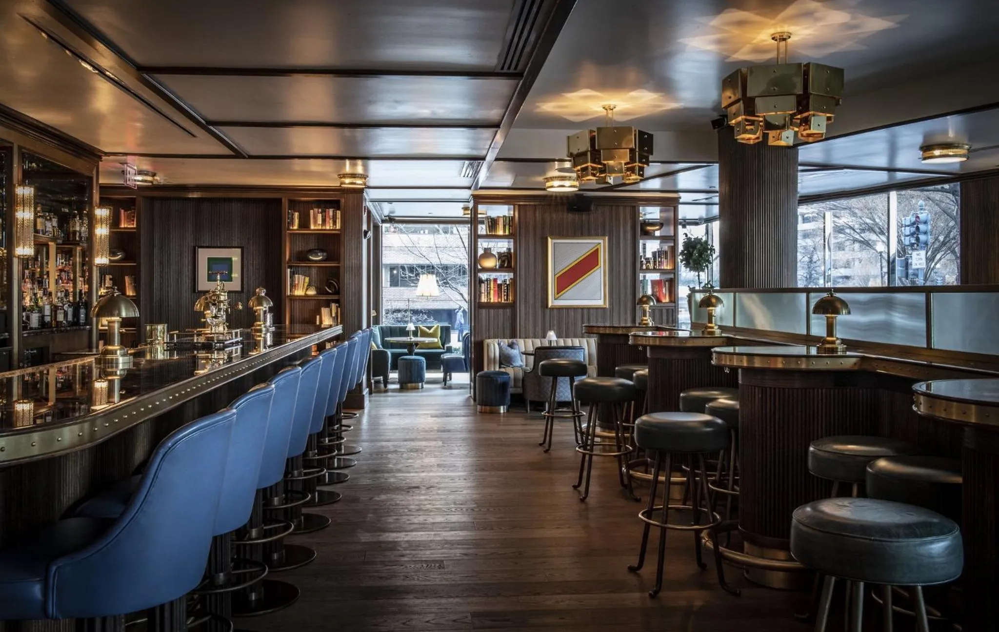 Lounge or bar in The Dupont Circle Hotel