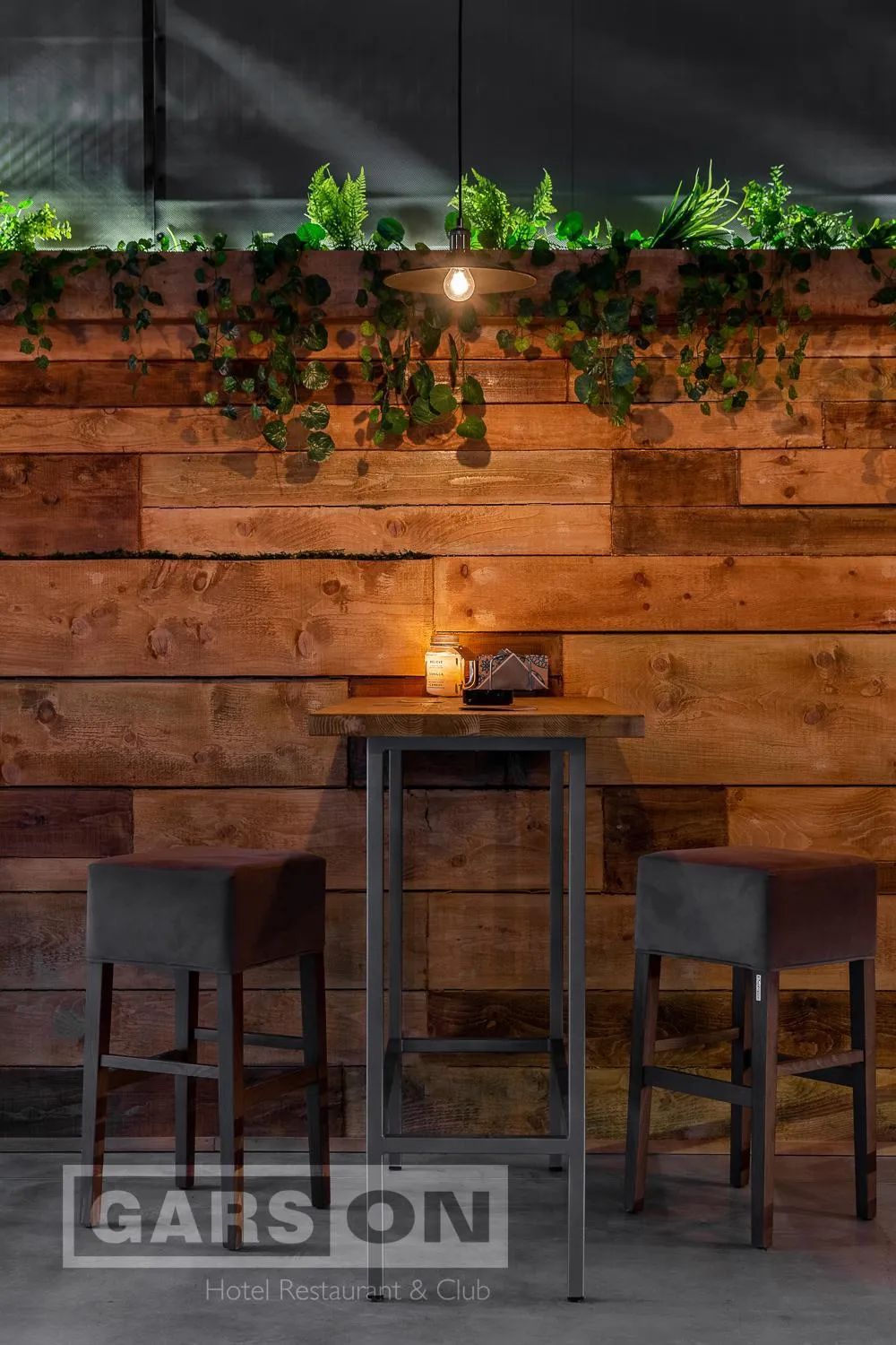 Nightclub / DJ in GarsON