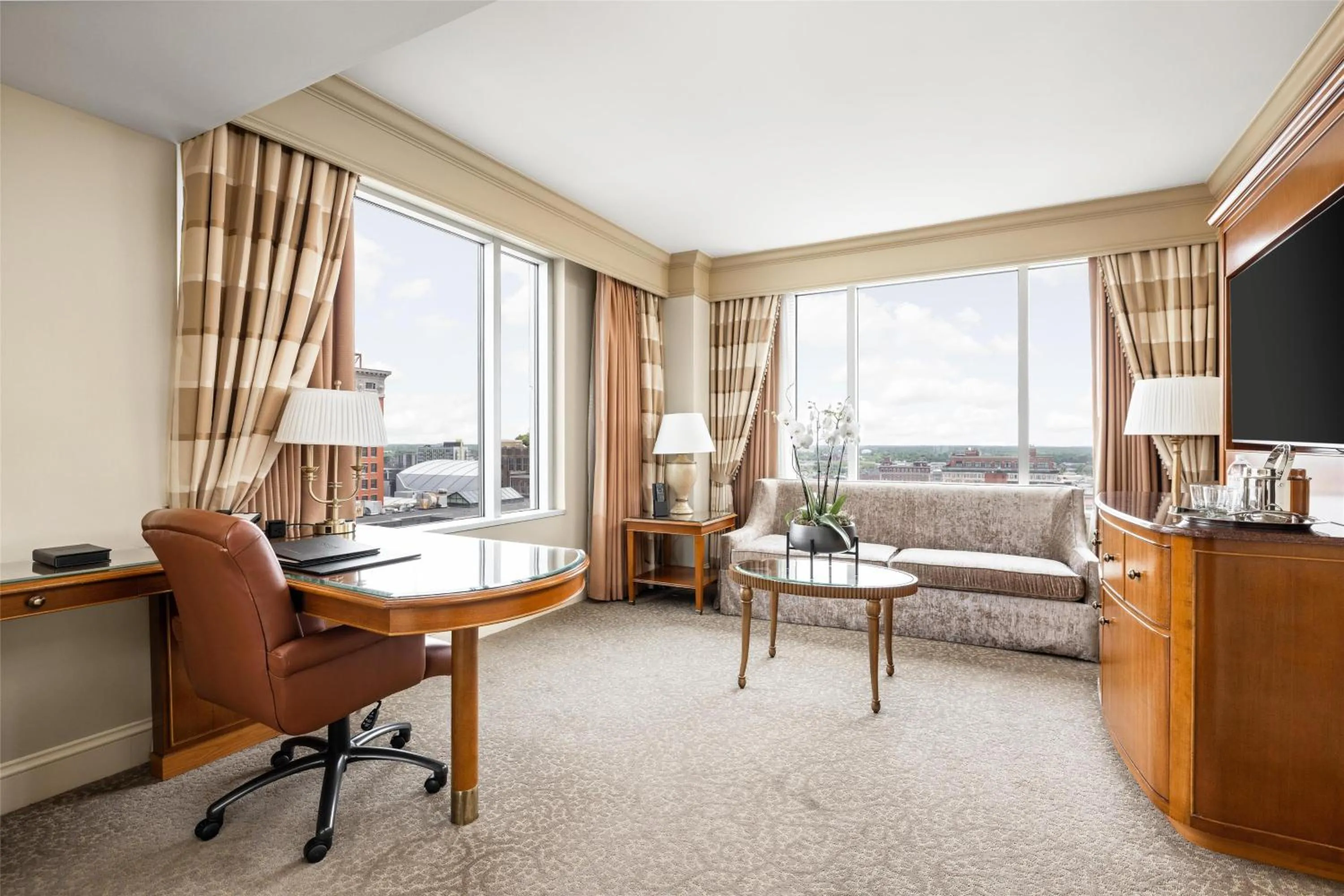 Bedroom in Conrad Indianapolis