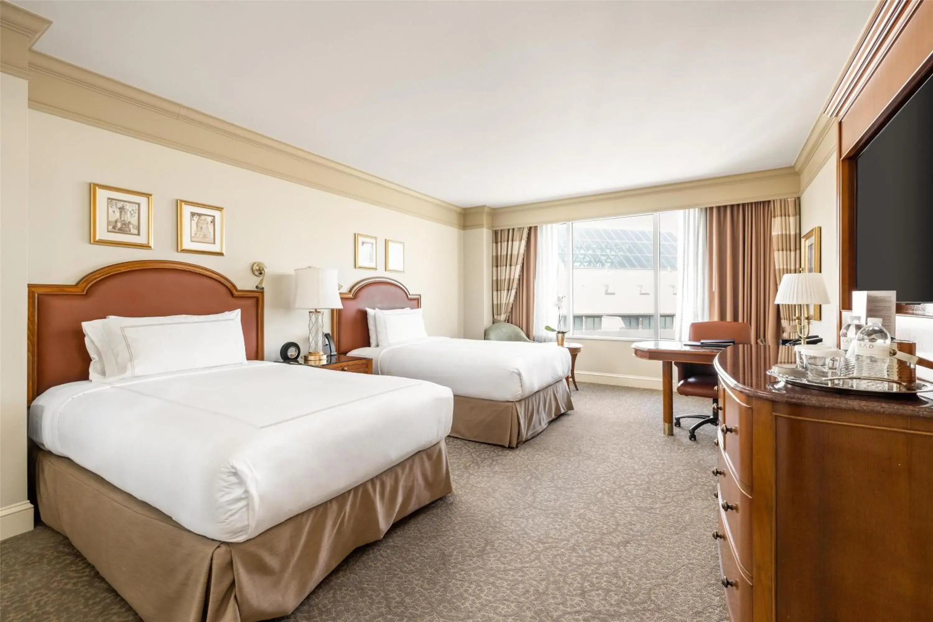 Deluxe Double Room with Two Double Beds in Conrad Indianapolis Deluxe Double Room with Two Double Beds in Conrad Indianapolis