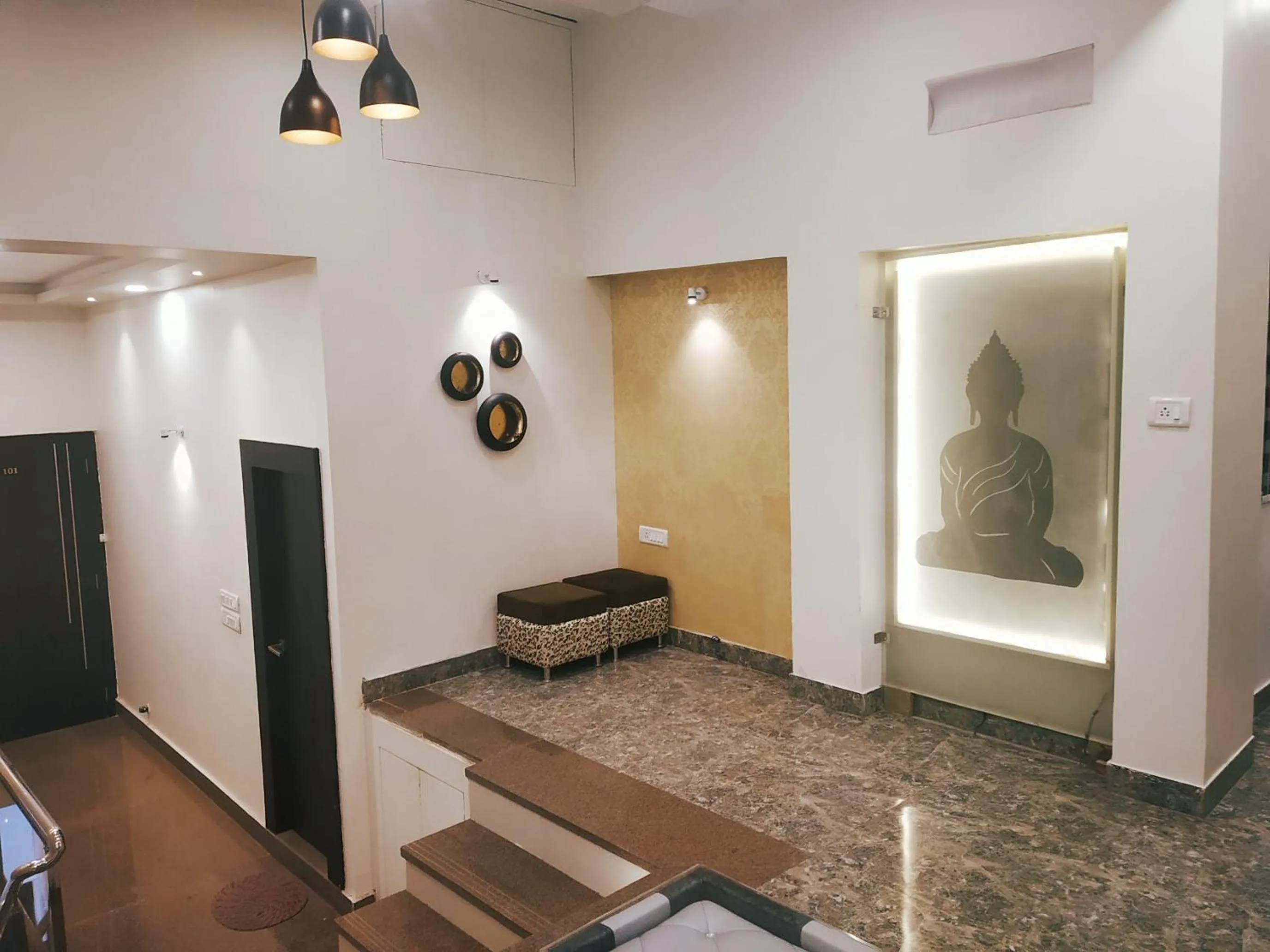 Lobby or reception in Hotel Suryansh