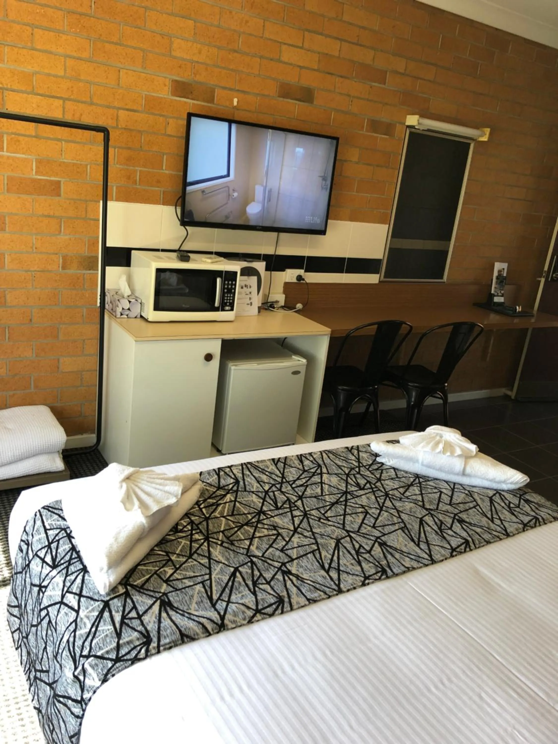 Bedroom, Bed in Tamworth Central Motel