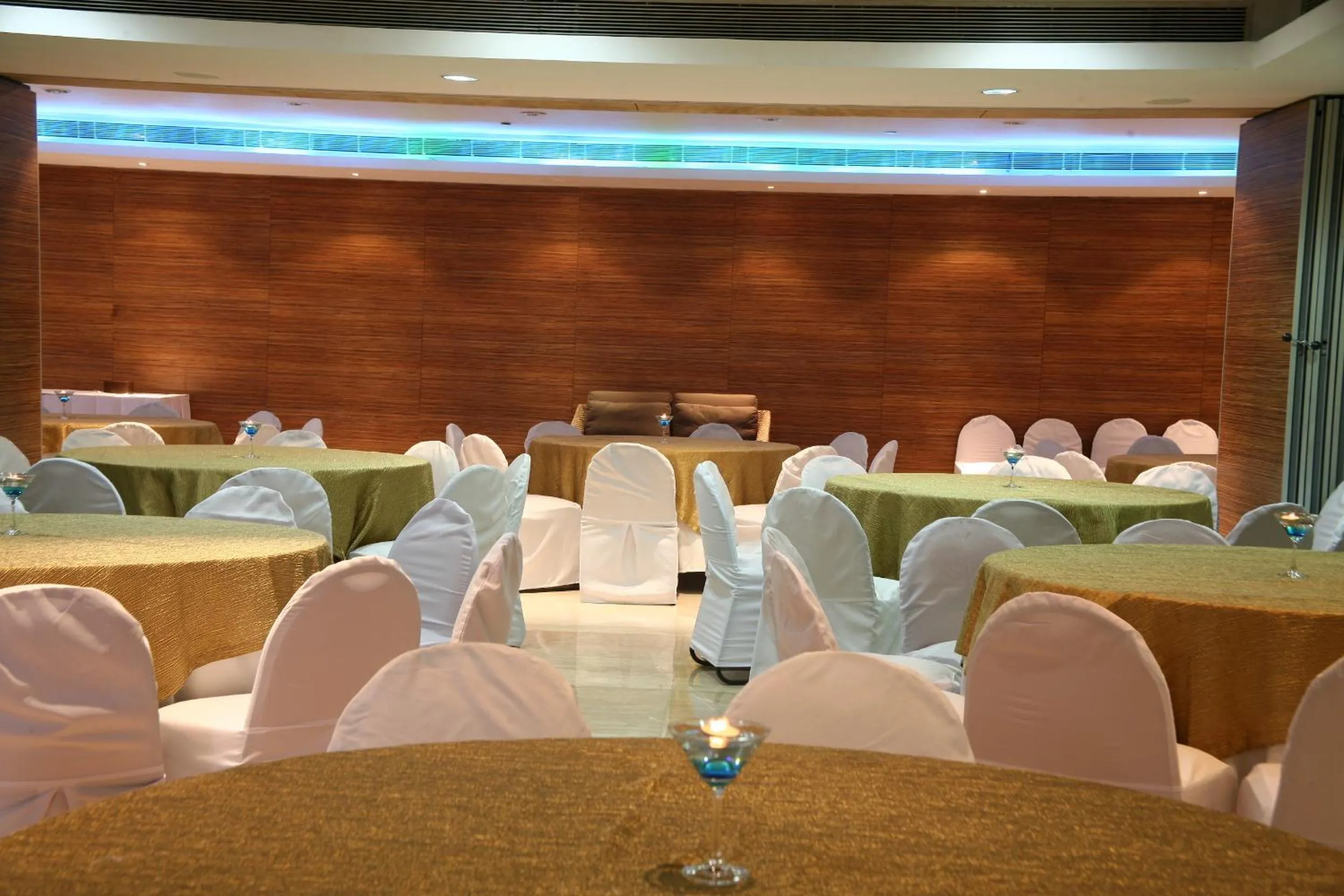 Banquet/Function facilities in Mosaic Original,Noida