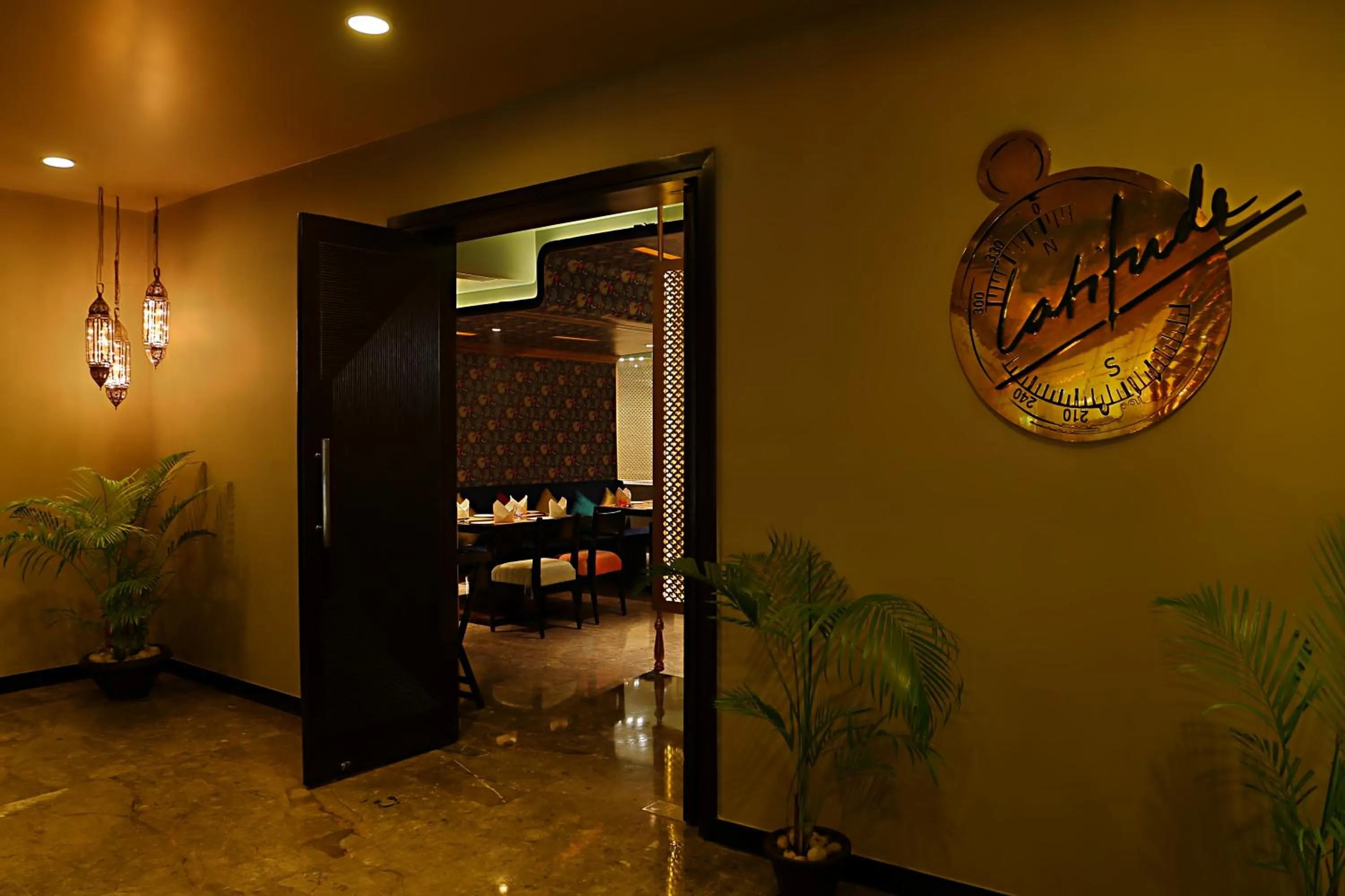 Restaurant/places to eat in Mosaic Original,Noida