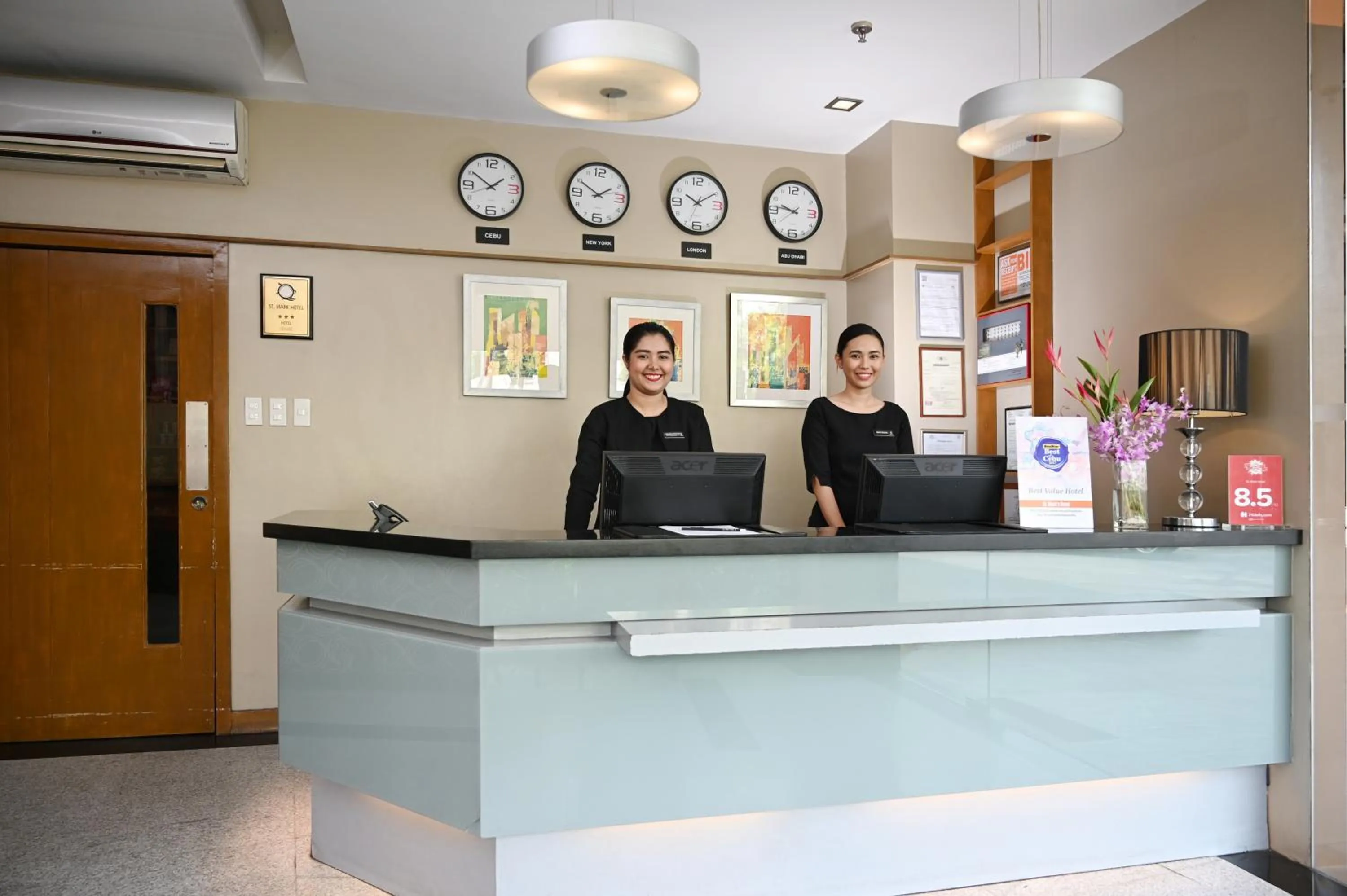 Lobby or reception in St Mark Hotel