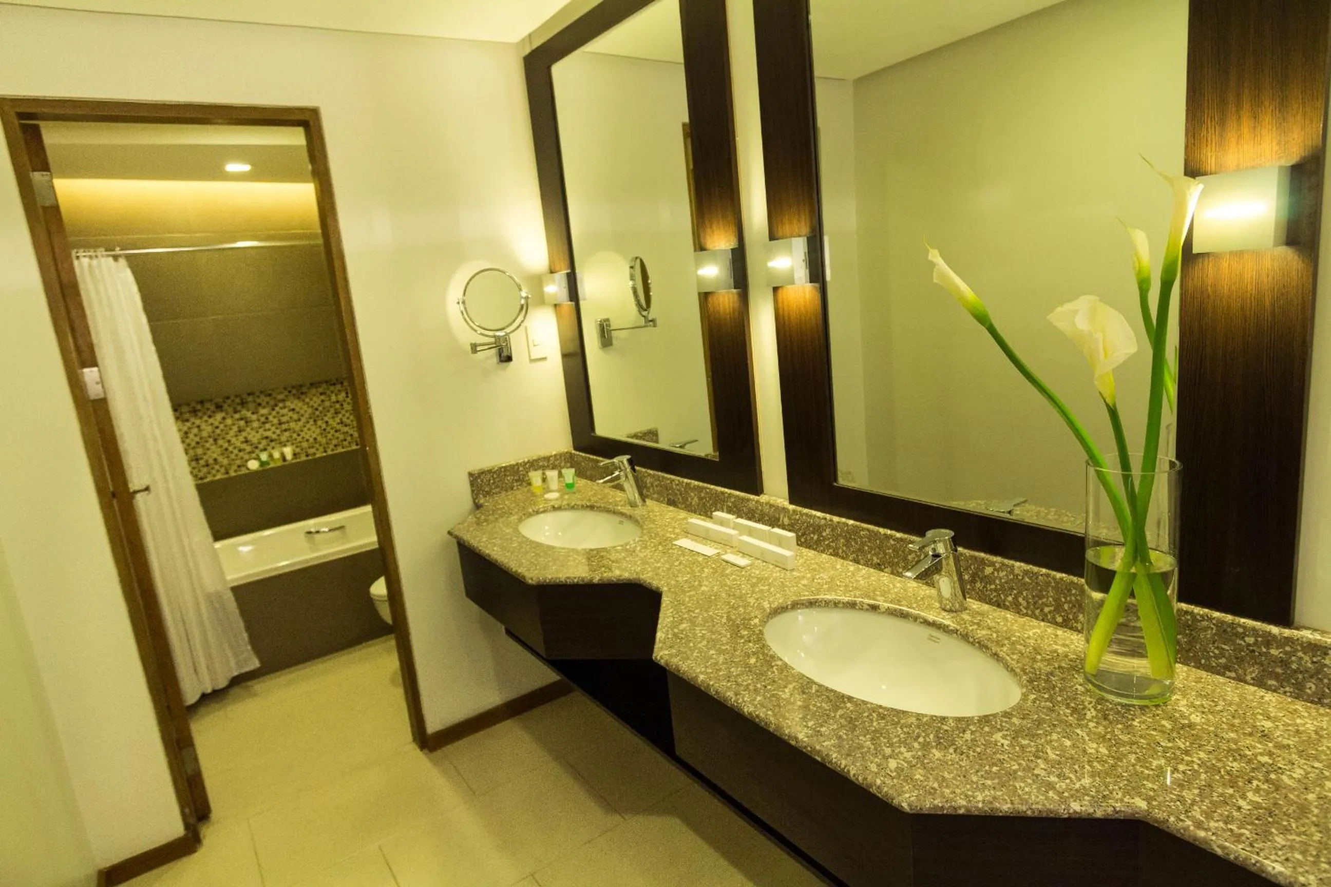 Bathroom in St Mark Hotel