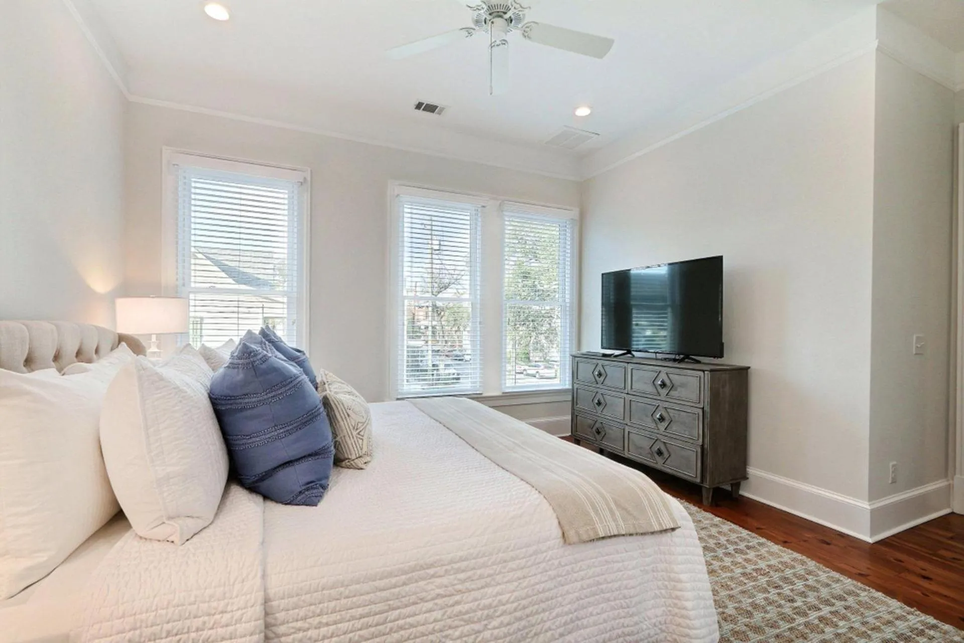 Bed in Habersham Hall