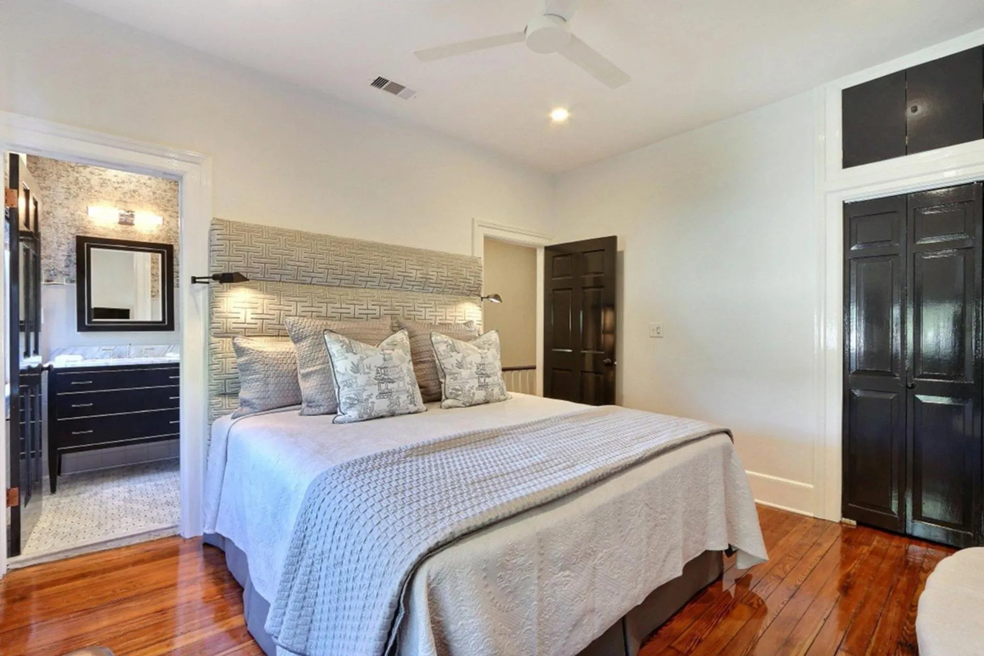 Bed in Isaac LaRoche Main