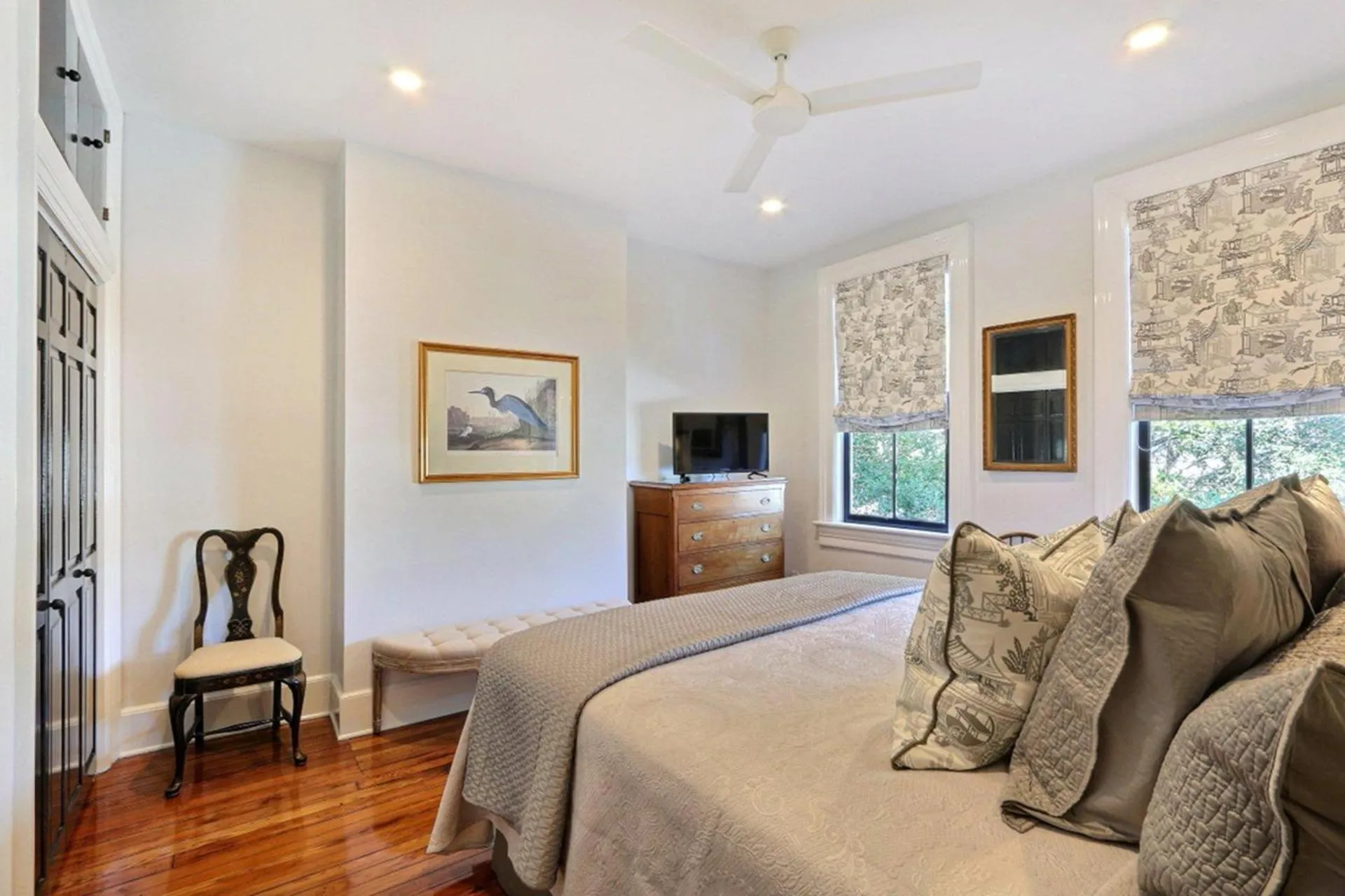 Bed in Isaac LaRoche Main