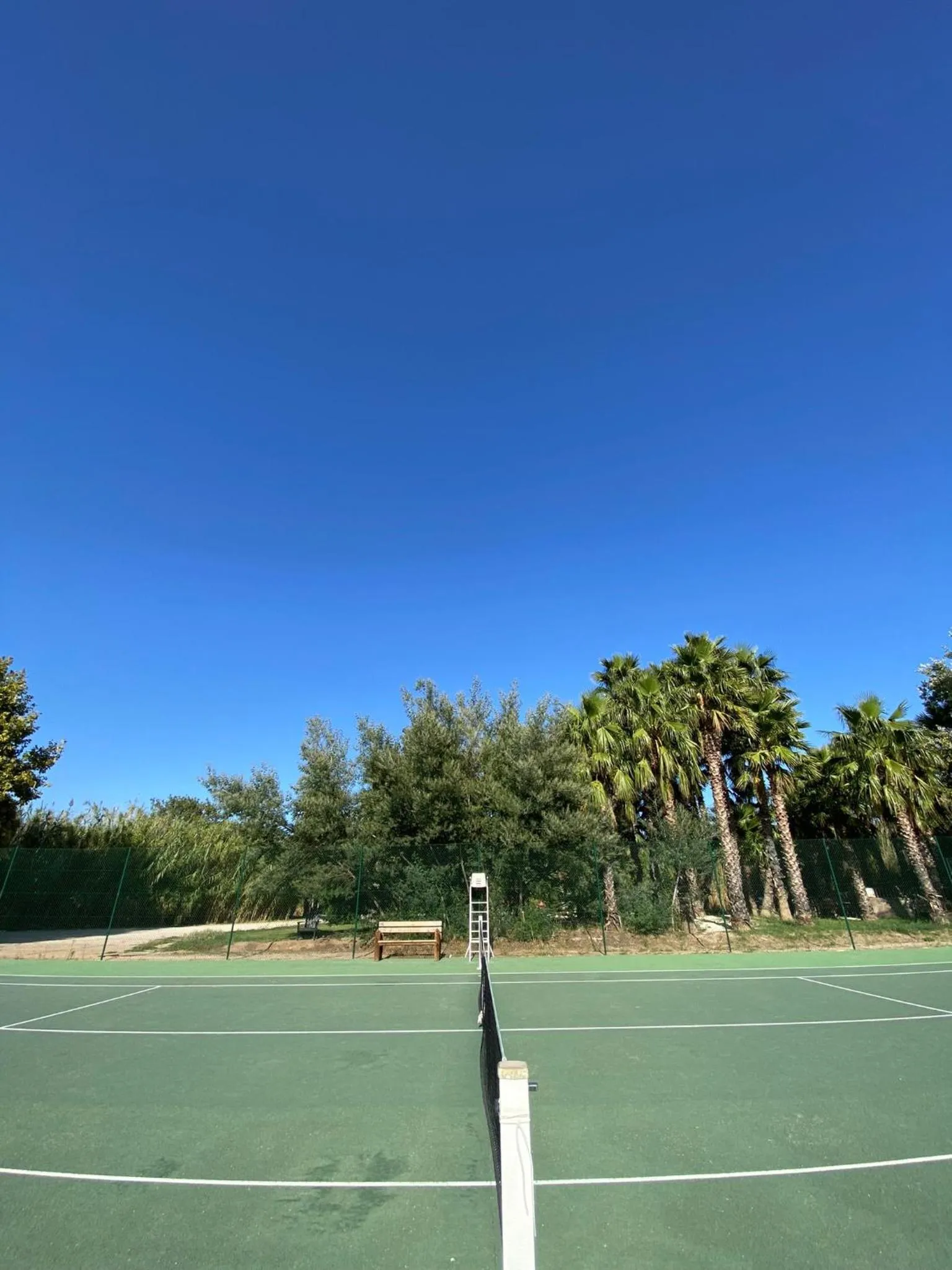 Tennis court in Mobil Homes Vacances