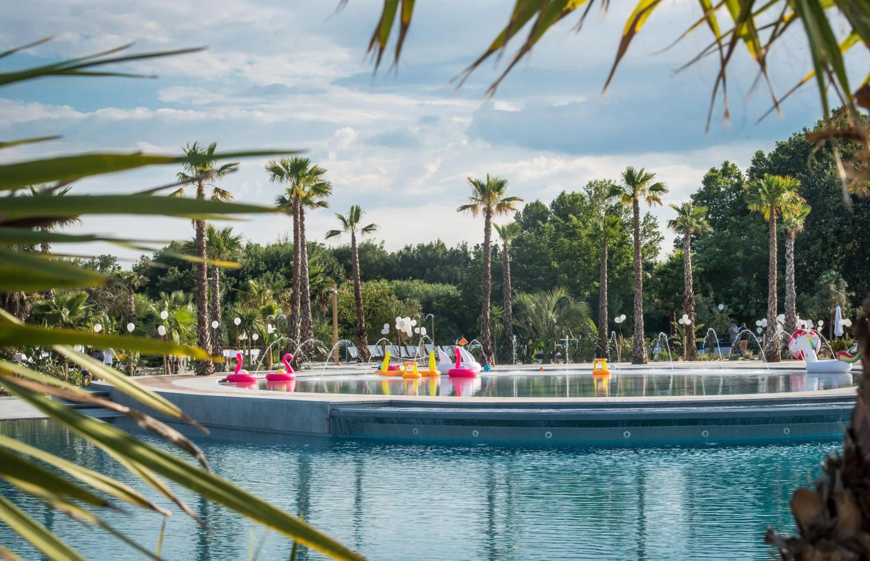 Swimming pool in Mobil Homes Vacances