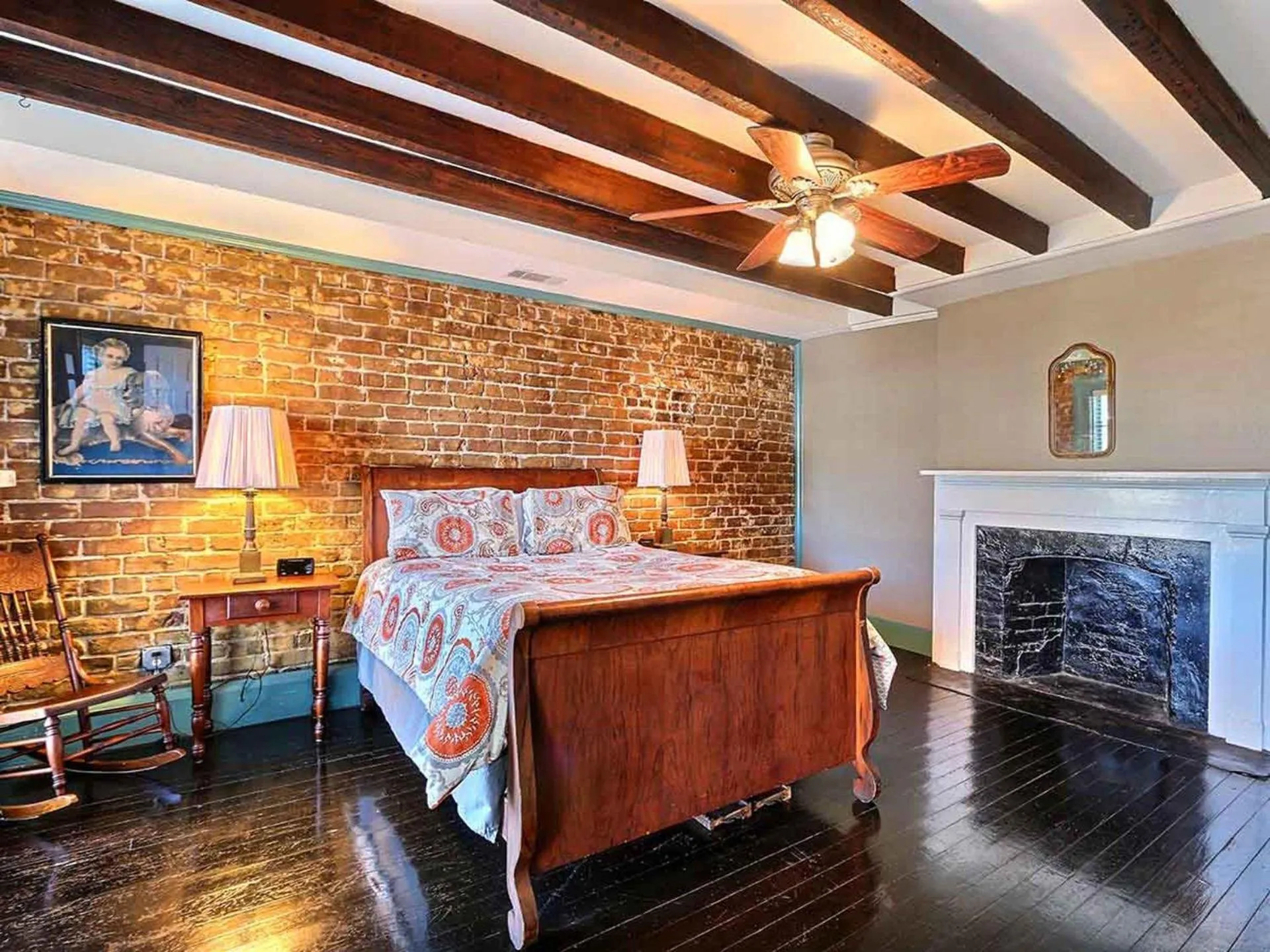 Bed in Diplomat House