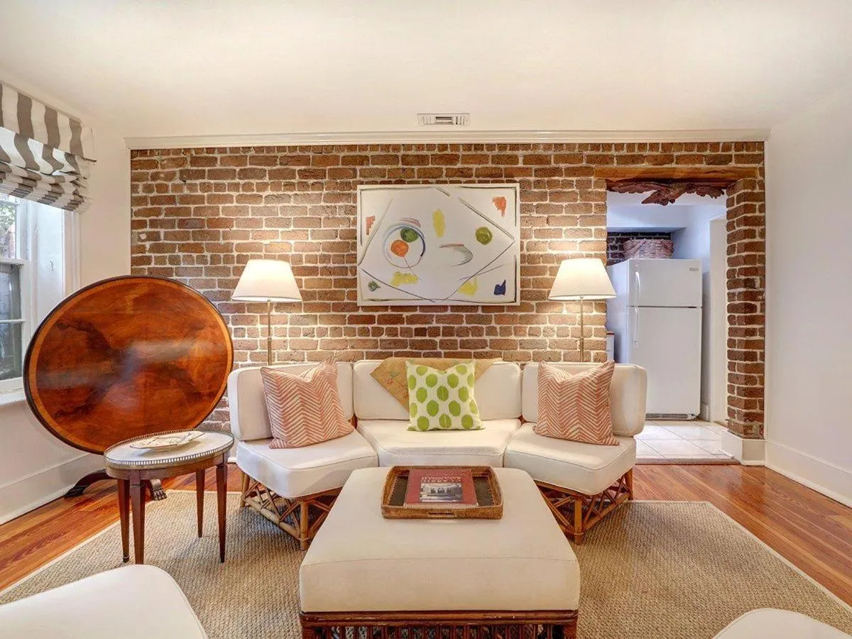 Jones Street Retreat