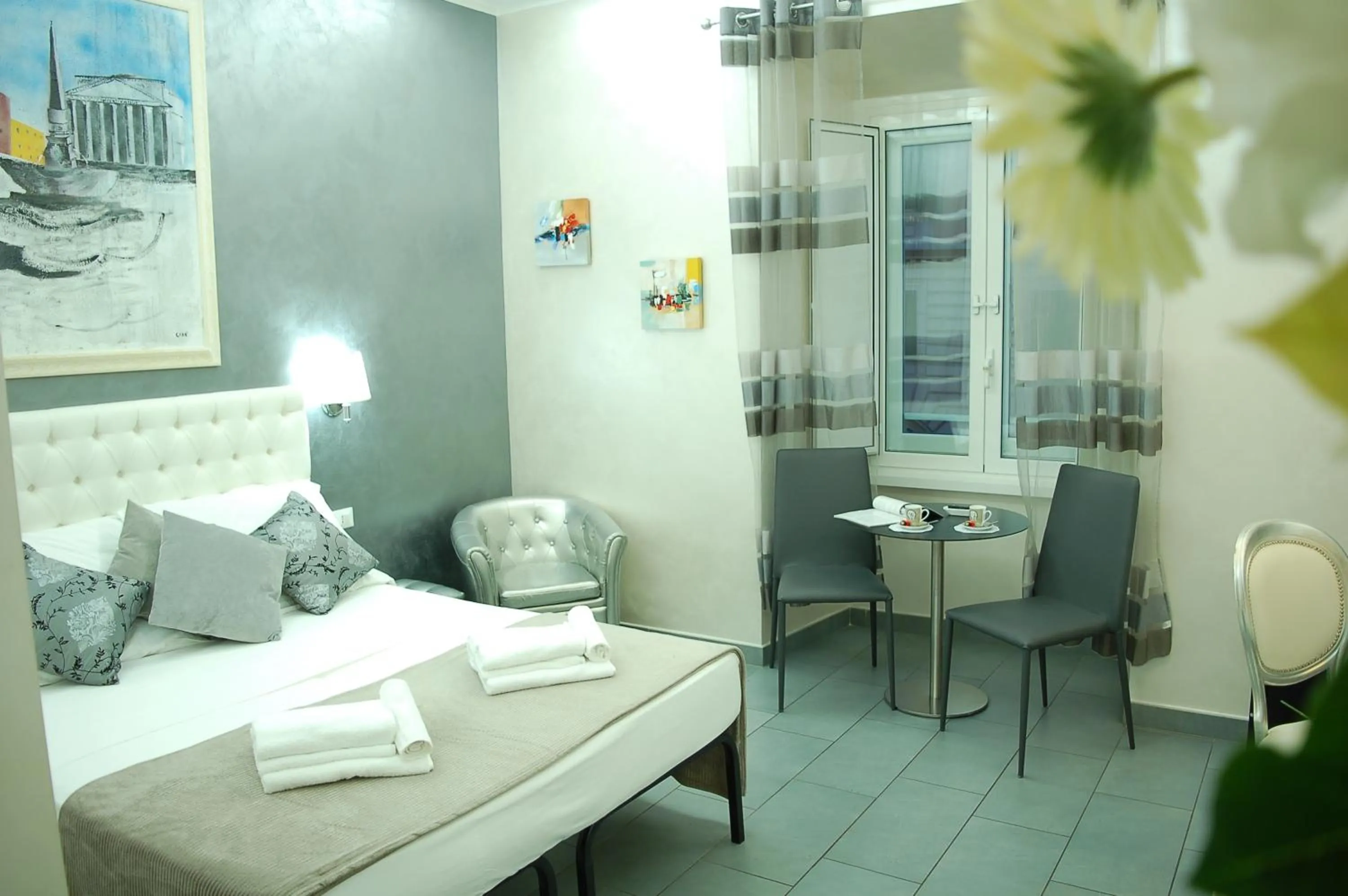 Photo of the whole room in Relais Cavour Inn