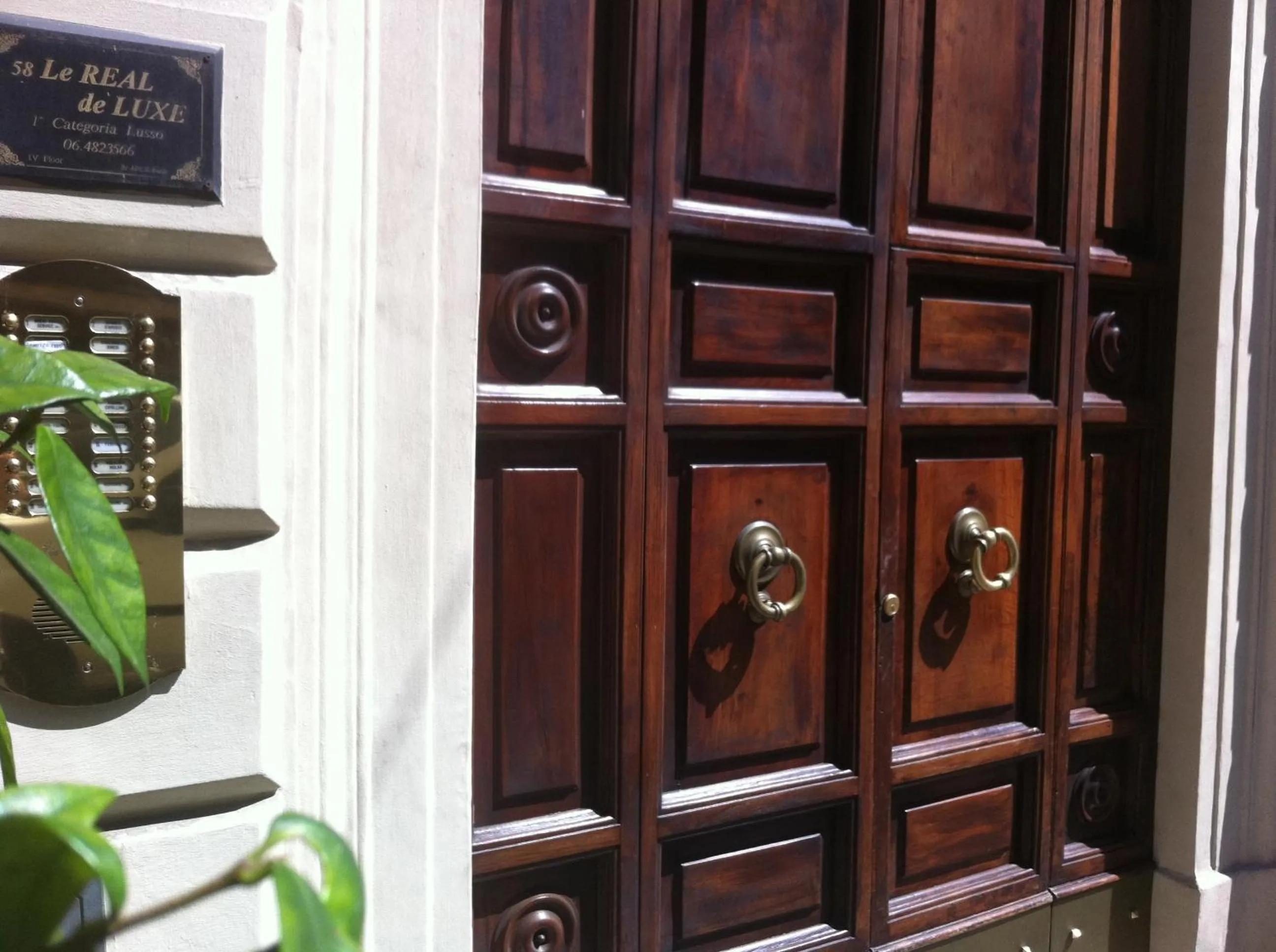 Facade/entrance in Relais Cavour Inn