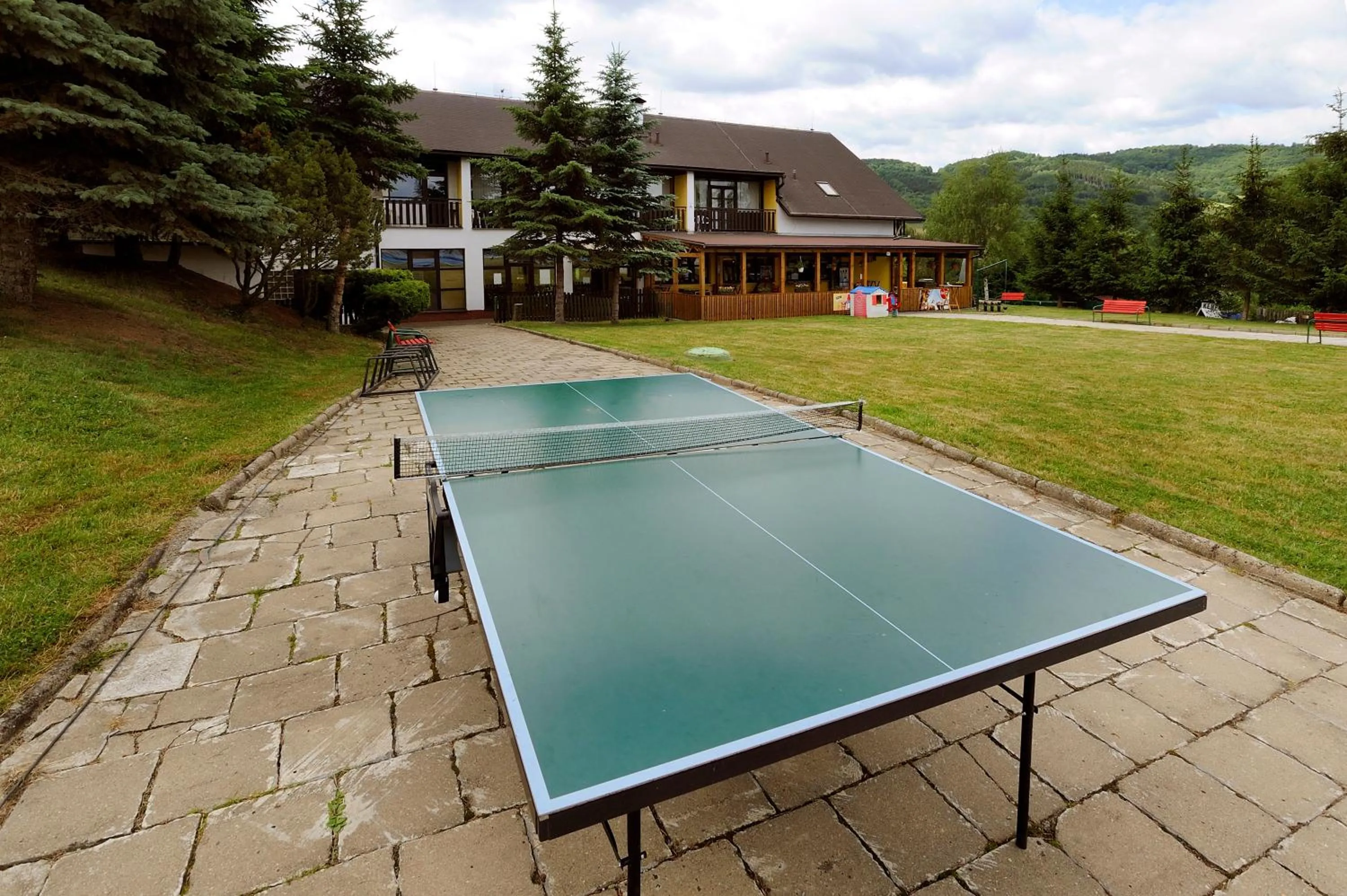 Table tennis in Hotel Formule