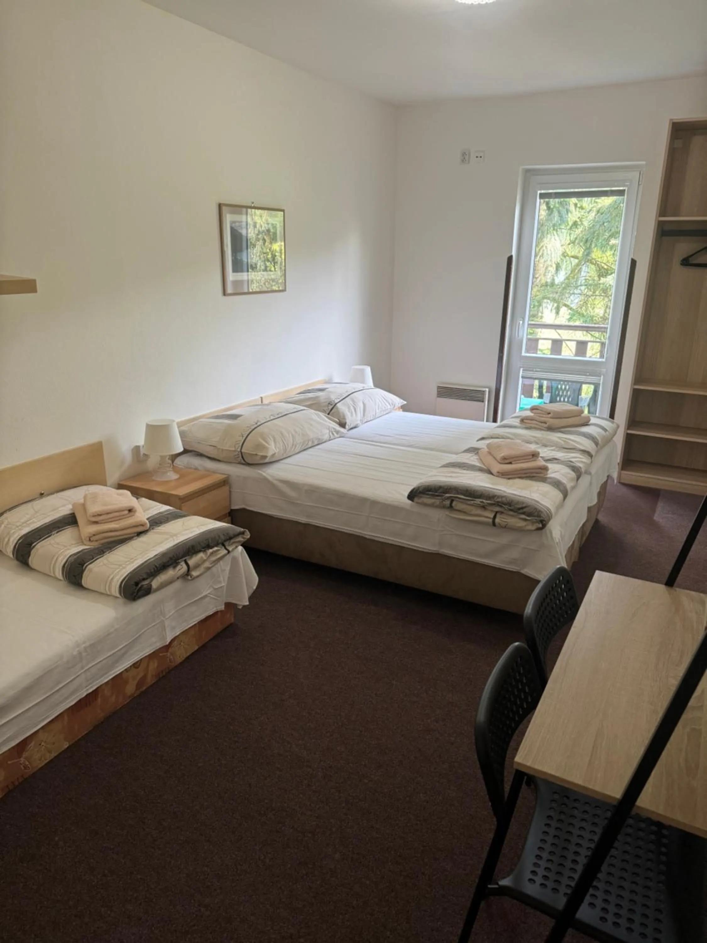 Bed in Hotel Formule