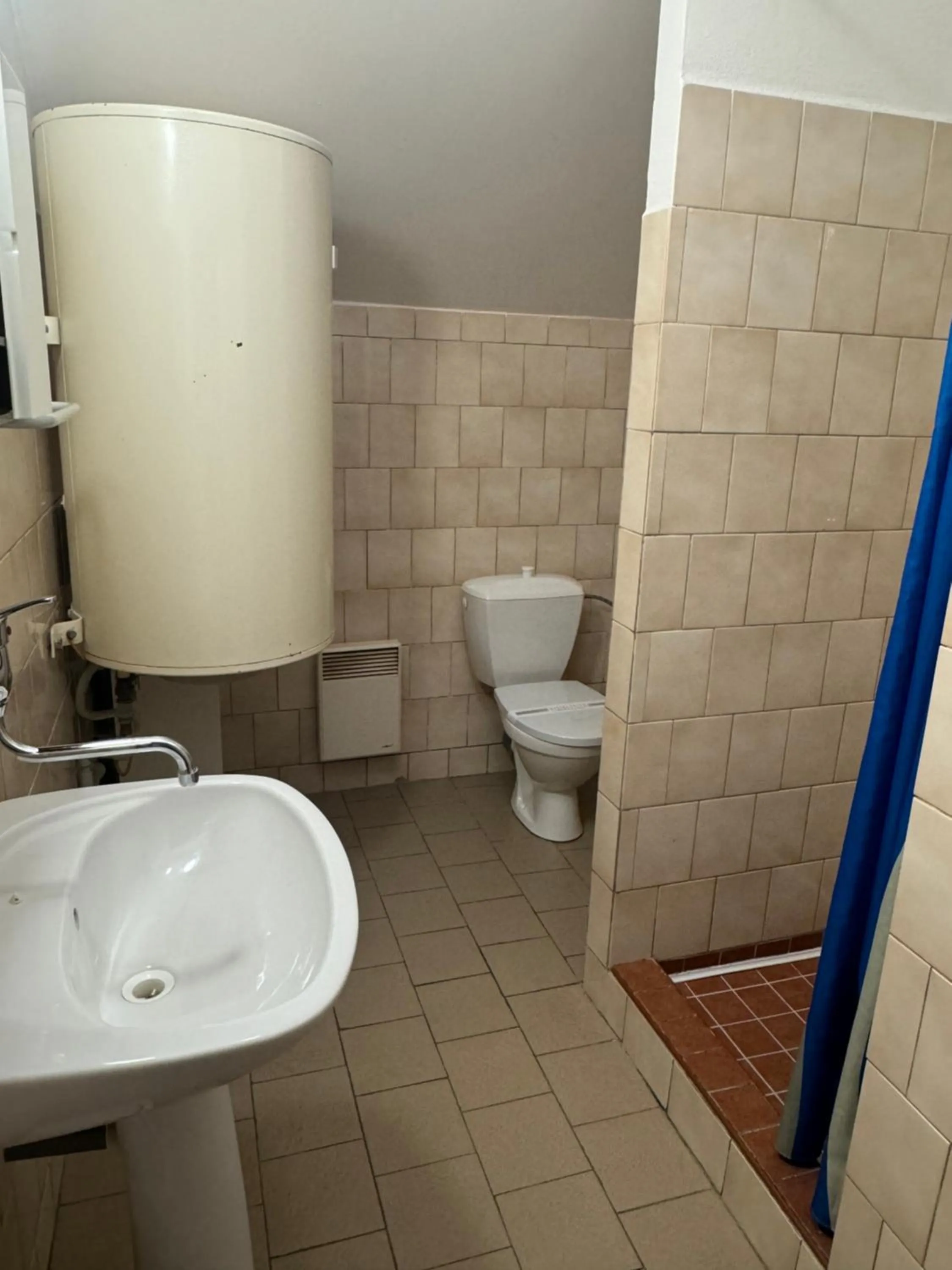 Bathroom in Hotel Formule