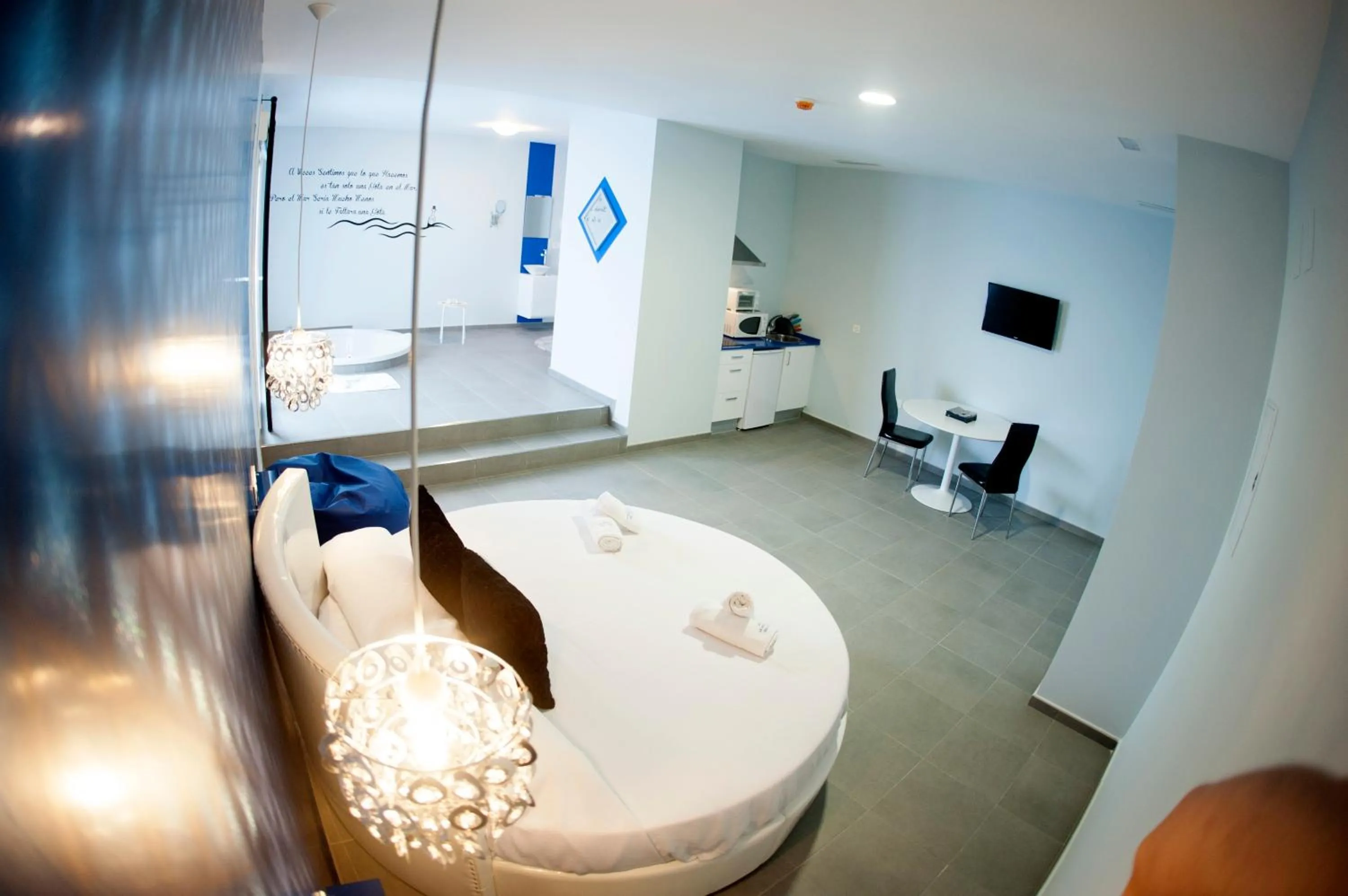 Photo of the whole room in Apartamentos Turísticos La Boutique del Mar