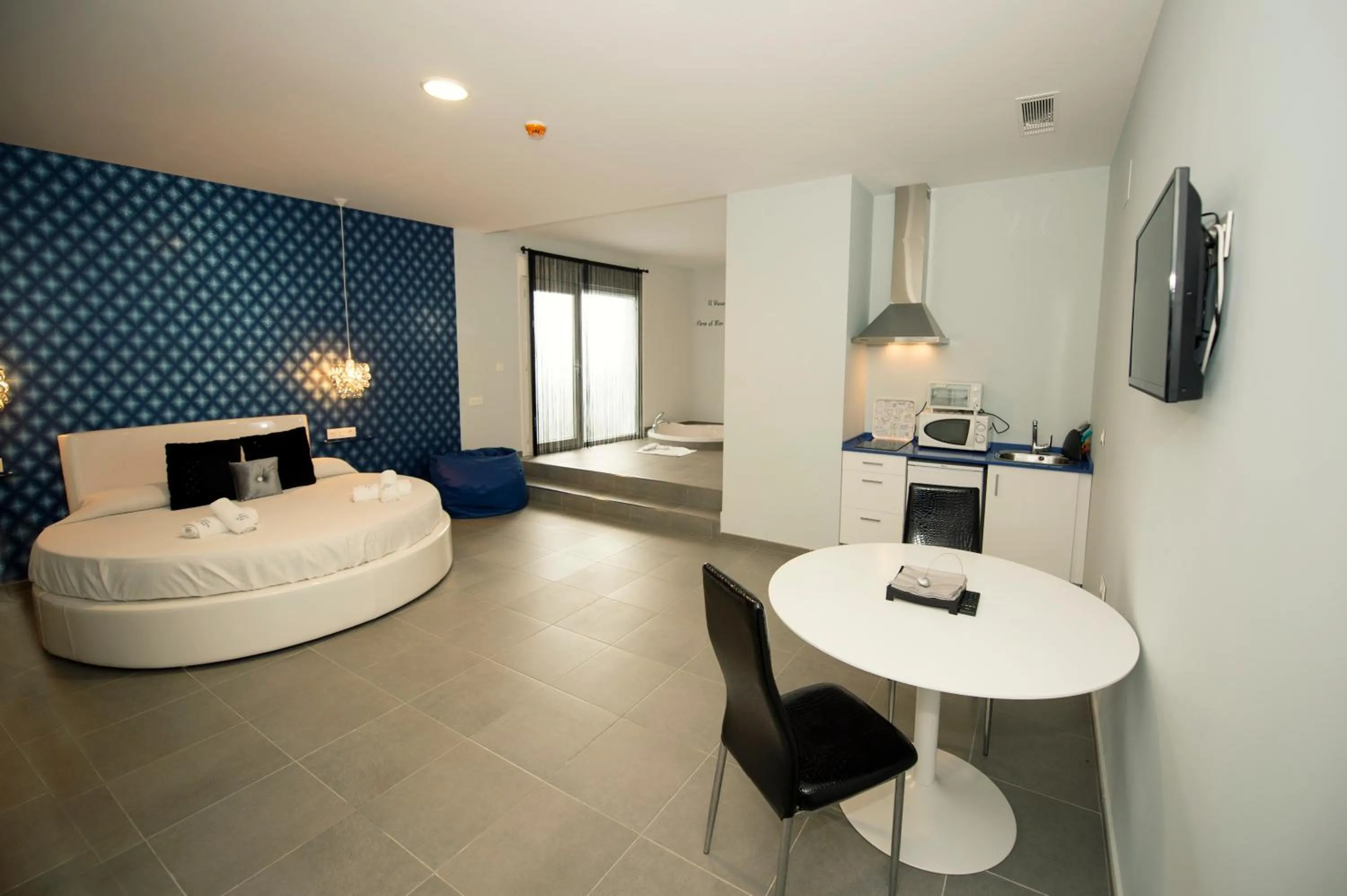 Photo of the whole room, Bed in Apartamentos Turísticos La Boutique del Mar