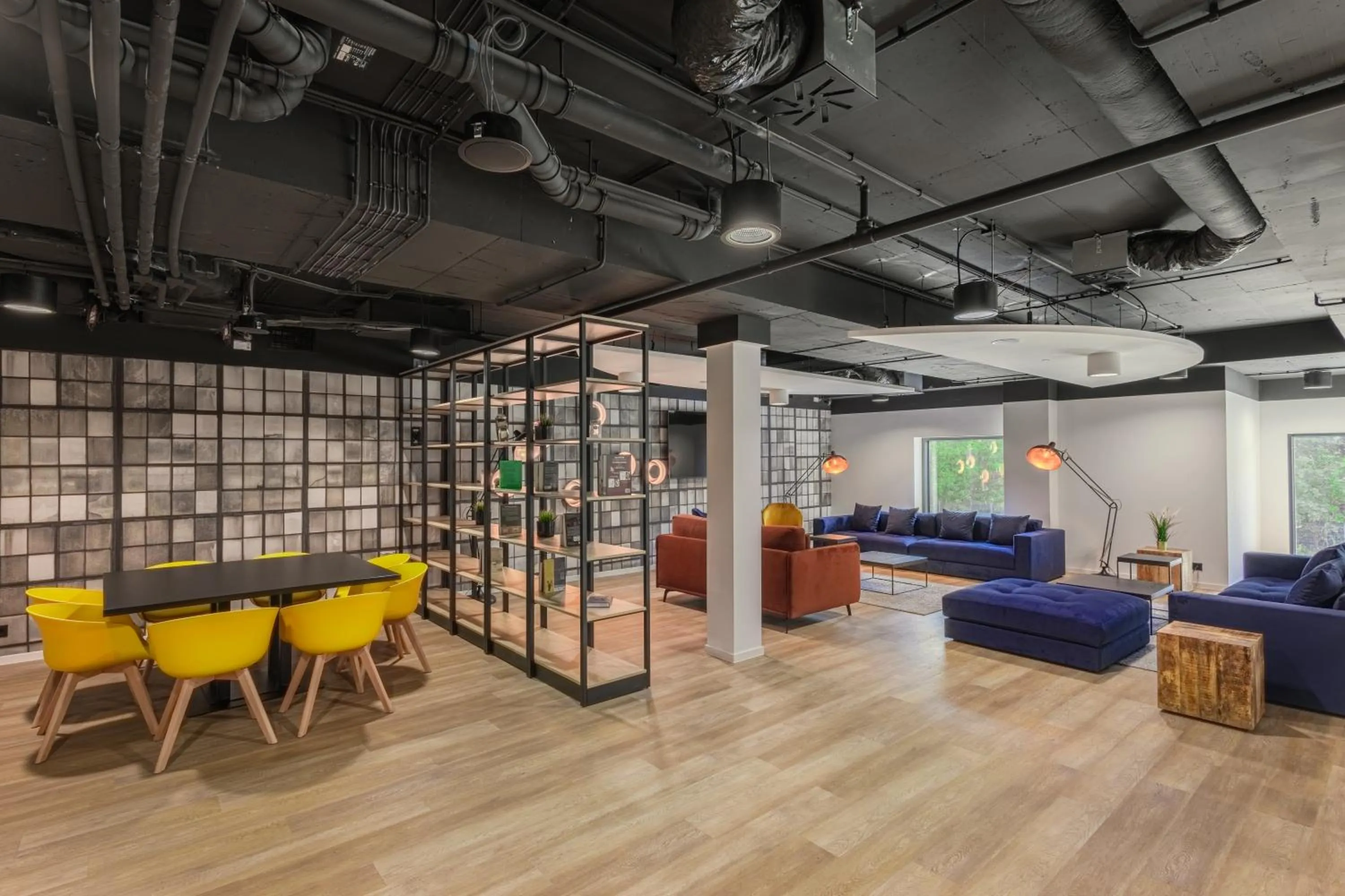 Lobby or reception in Campanile Warszawa Północ