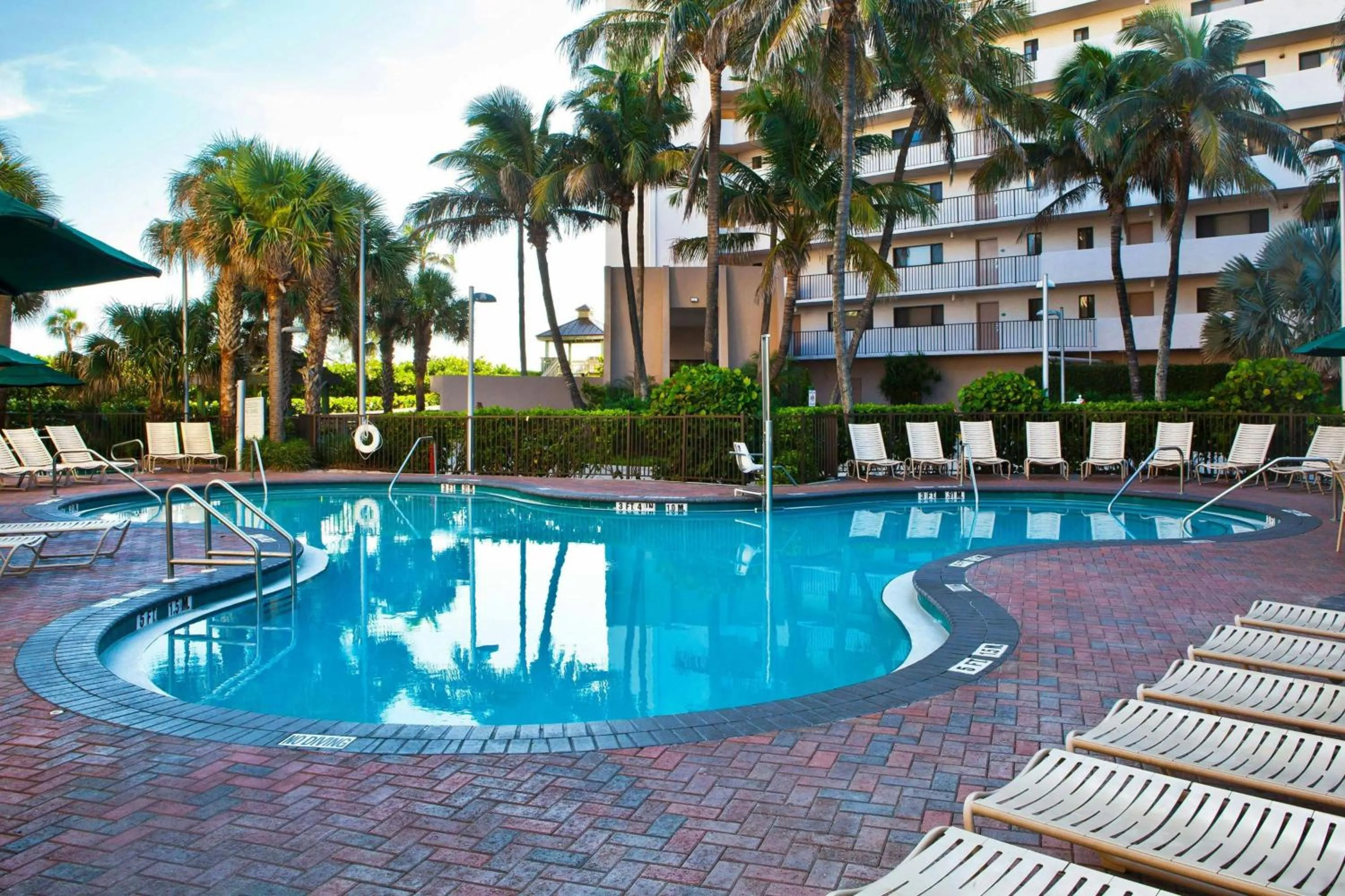 Swimming pool in Vistana Beach Club