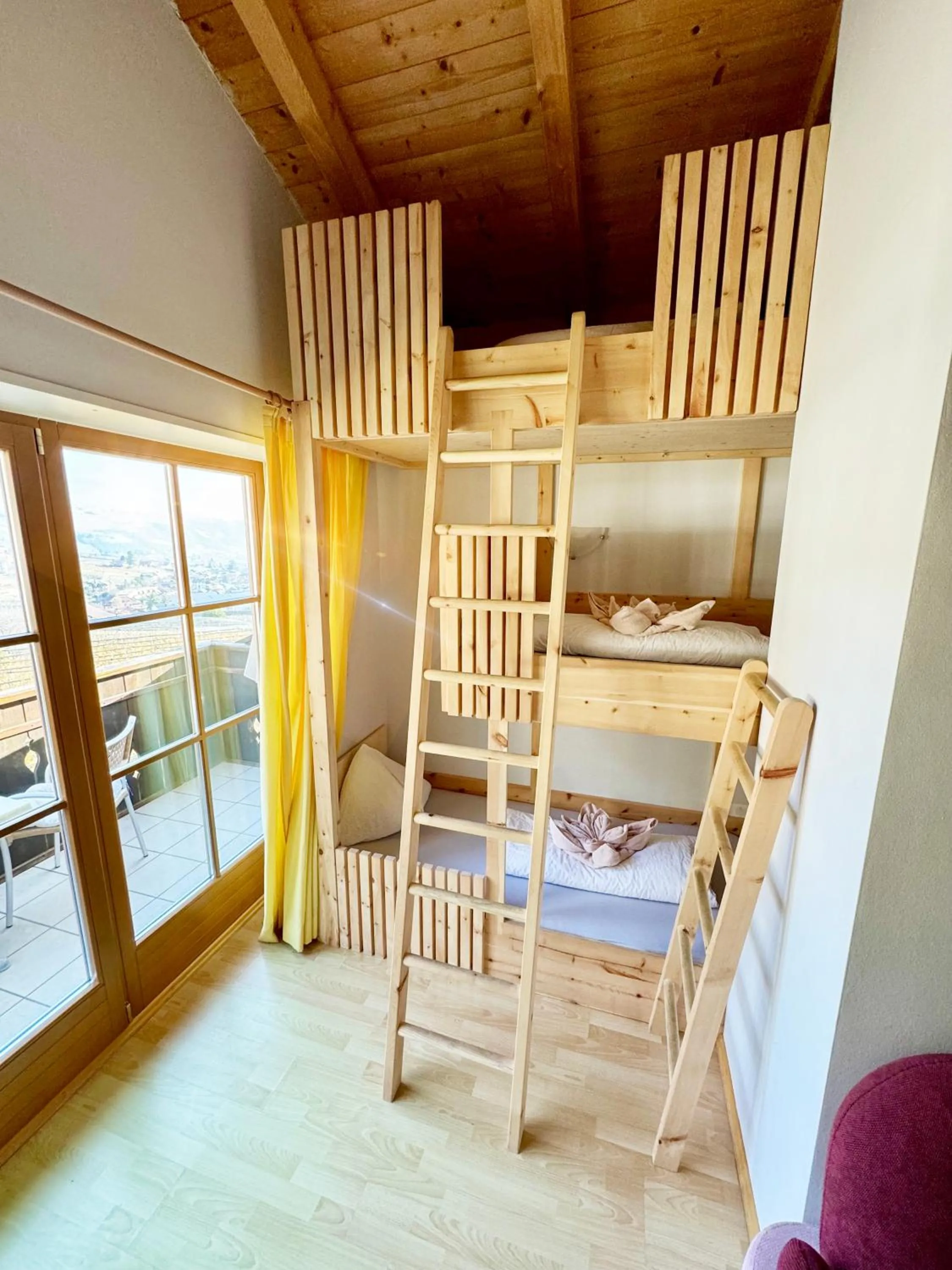bunk bed, Bed in Hotel Residence MaVie