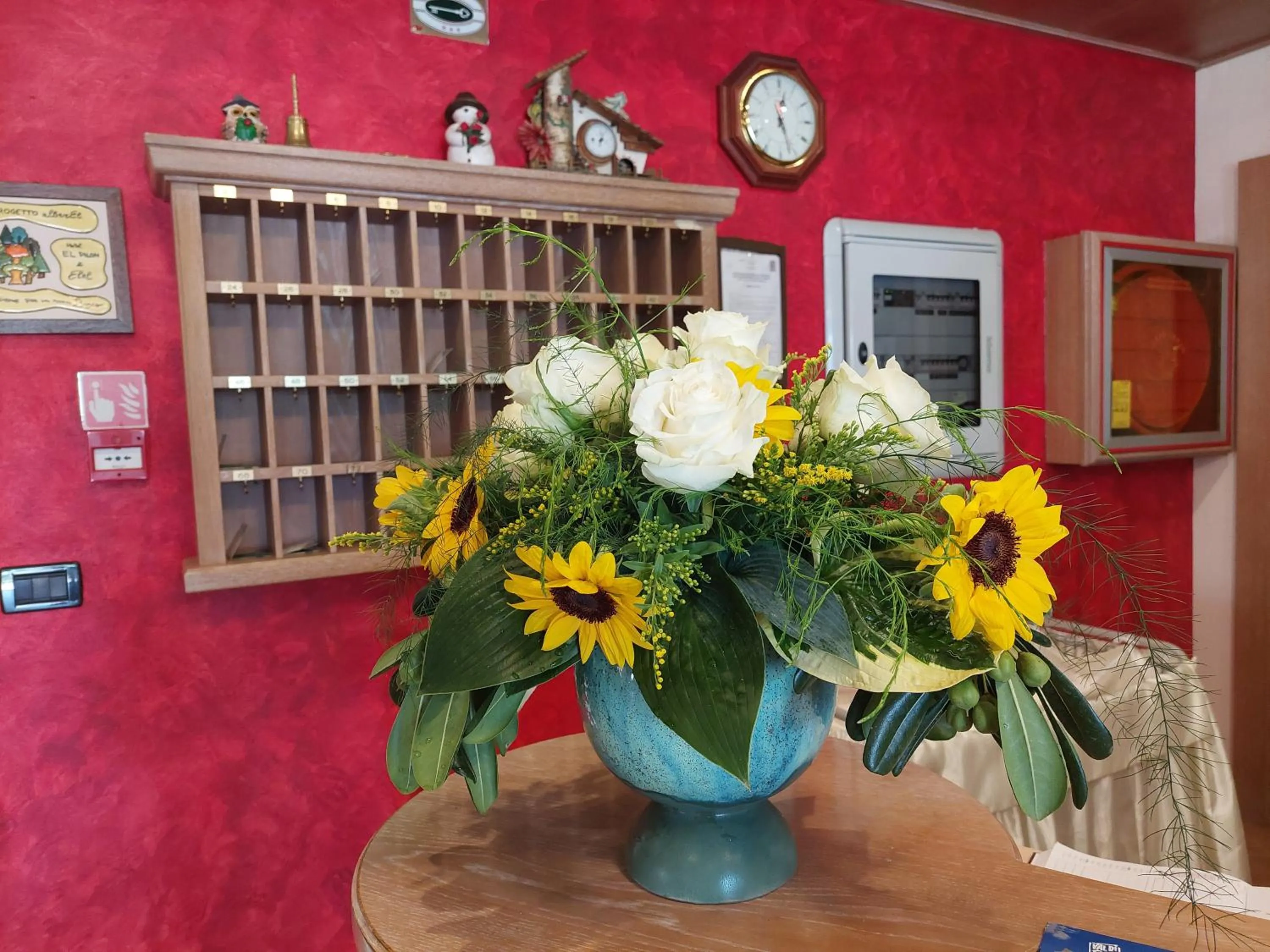 Decorative detail in Hotel El Pilon