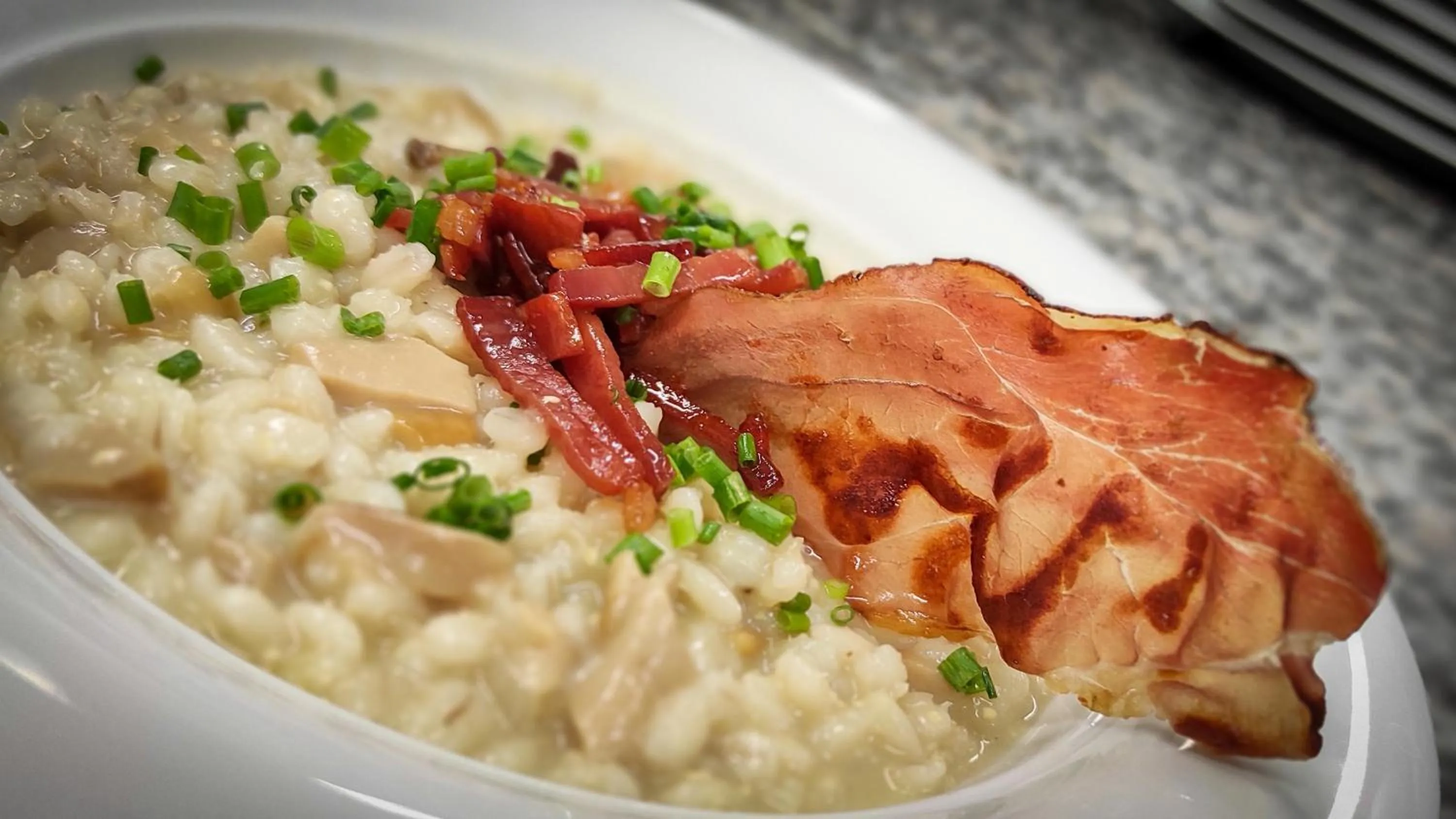 Restaurant/places to eat in Hotel El Pilon