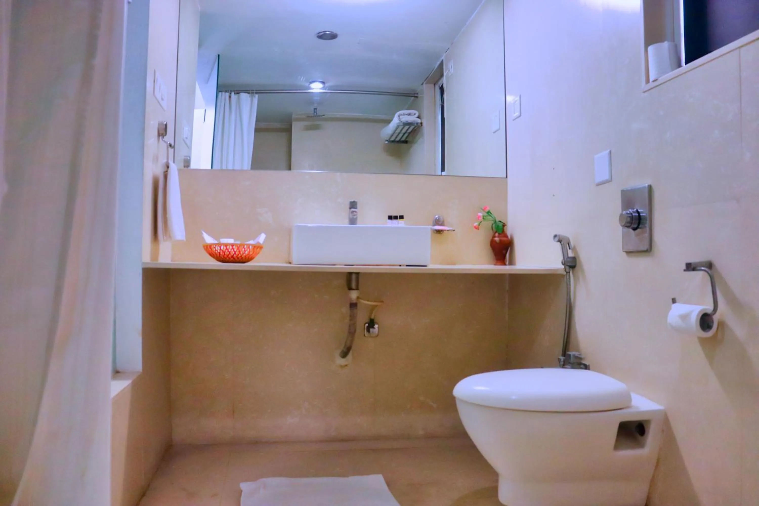 Hotel Clarks Collection Bhavnagar