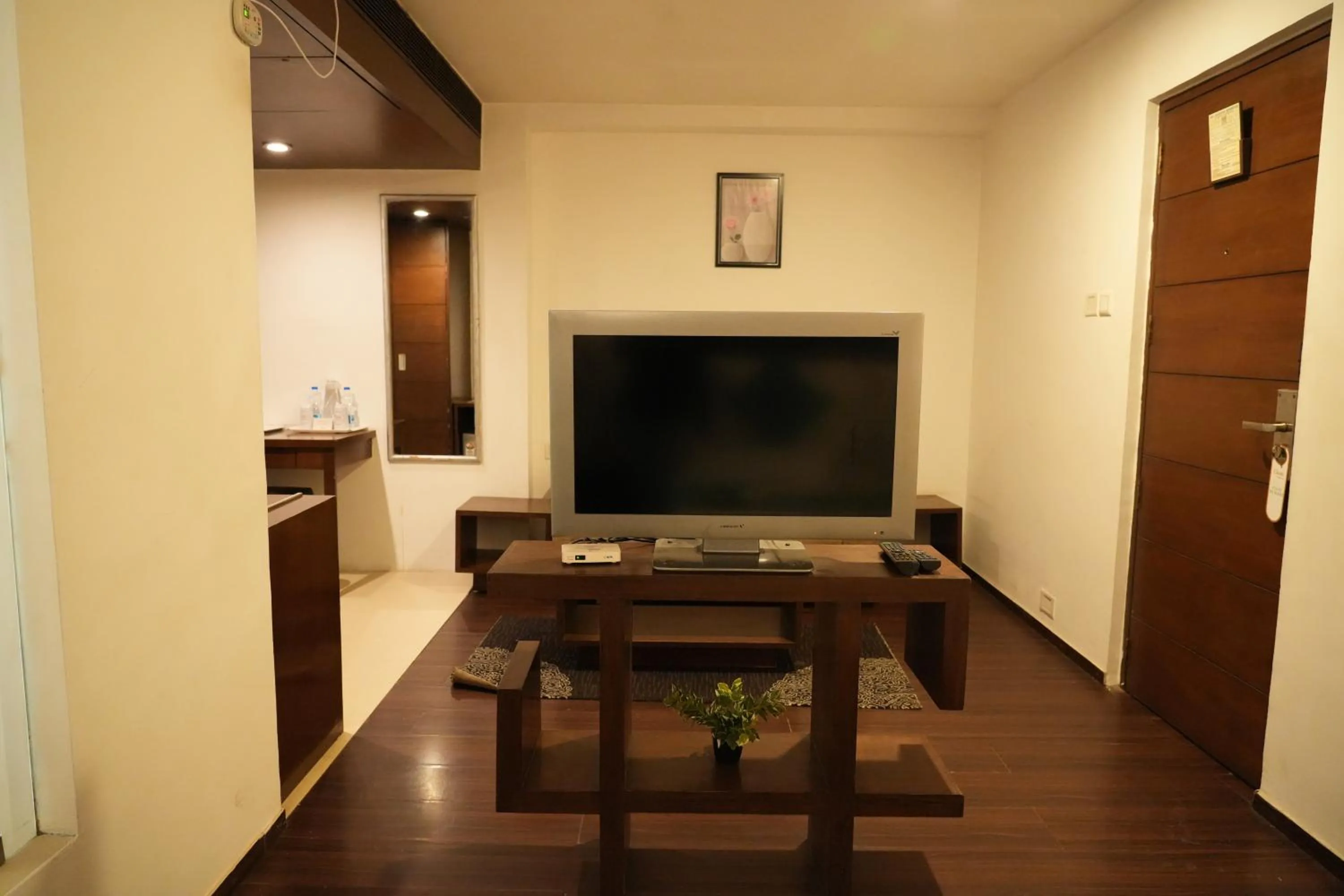 Hotel Clarks Collection Bhavnagar